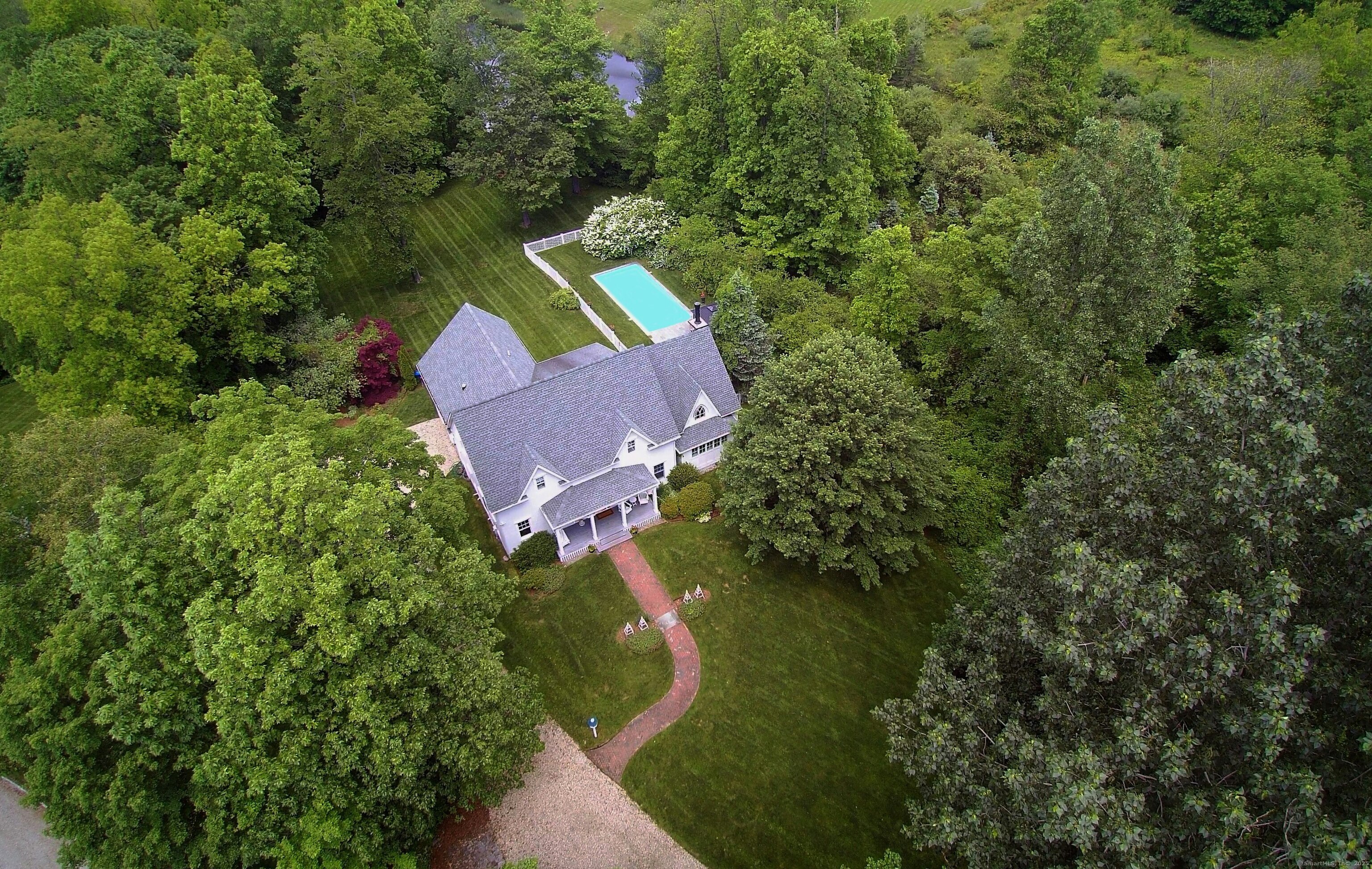 171 Cross Highway Redding CT