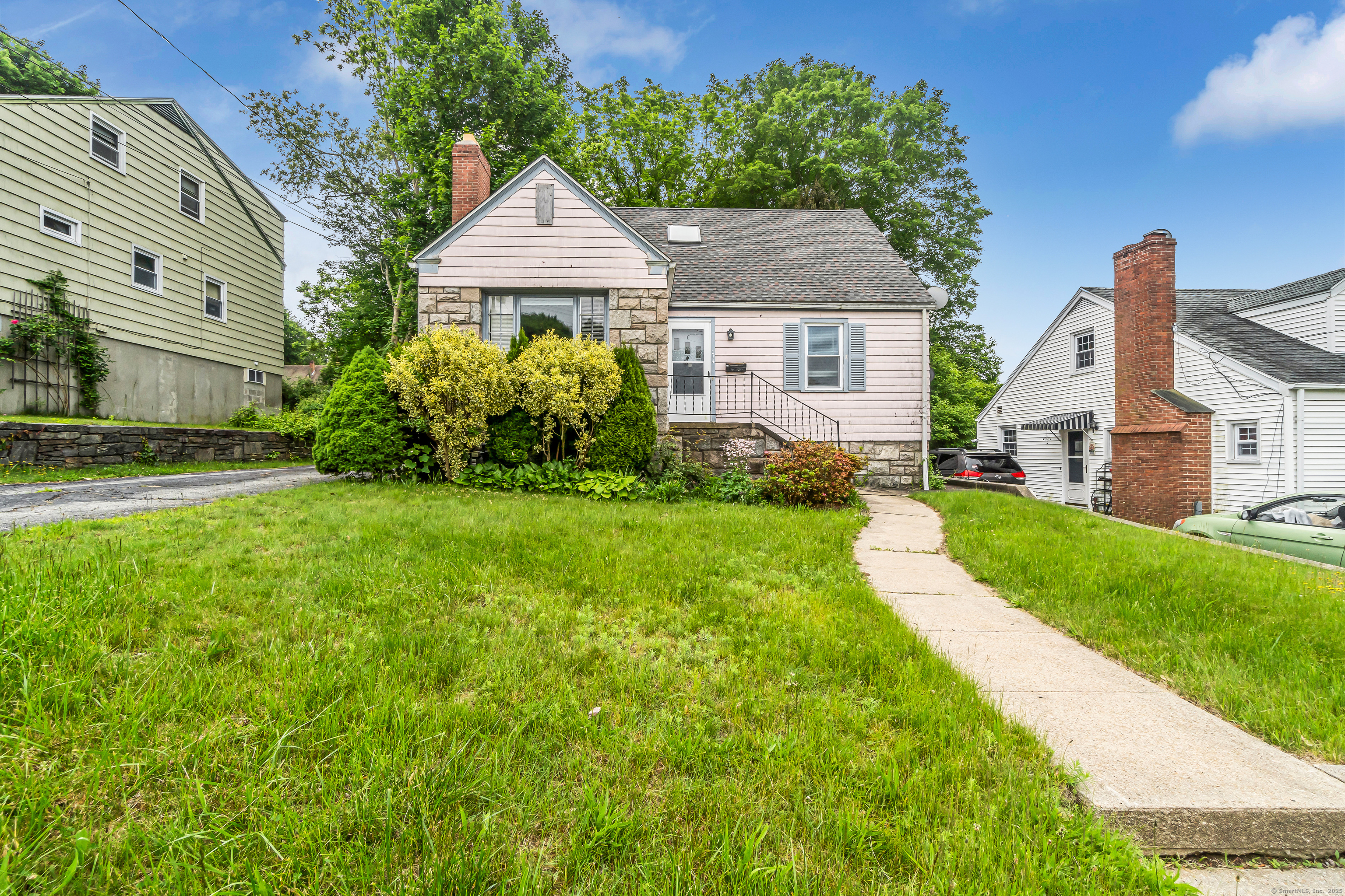 214 Thames Street New London CT