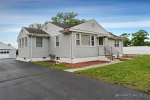 Homes for sale in East Haven, CT | 34 River St, East Haven, CT 06512 | MLS# 24101483