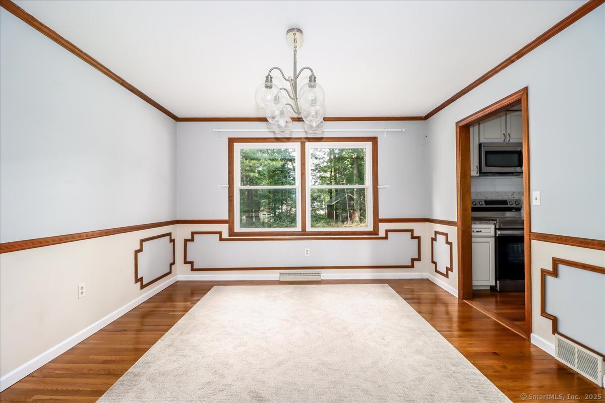 8 Autumn, Plainville, 06062, 4 Bedrooms Bedrooms, ,2 BathroomsBathrooms,Single Family For Sale,For Sale,Autumn,24100485