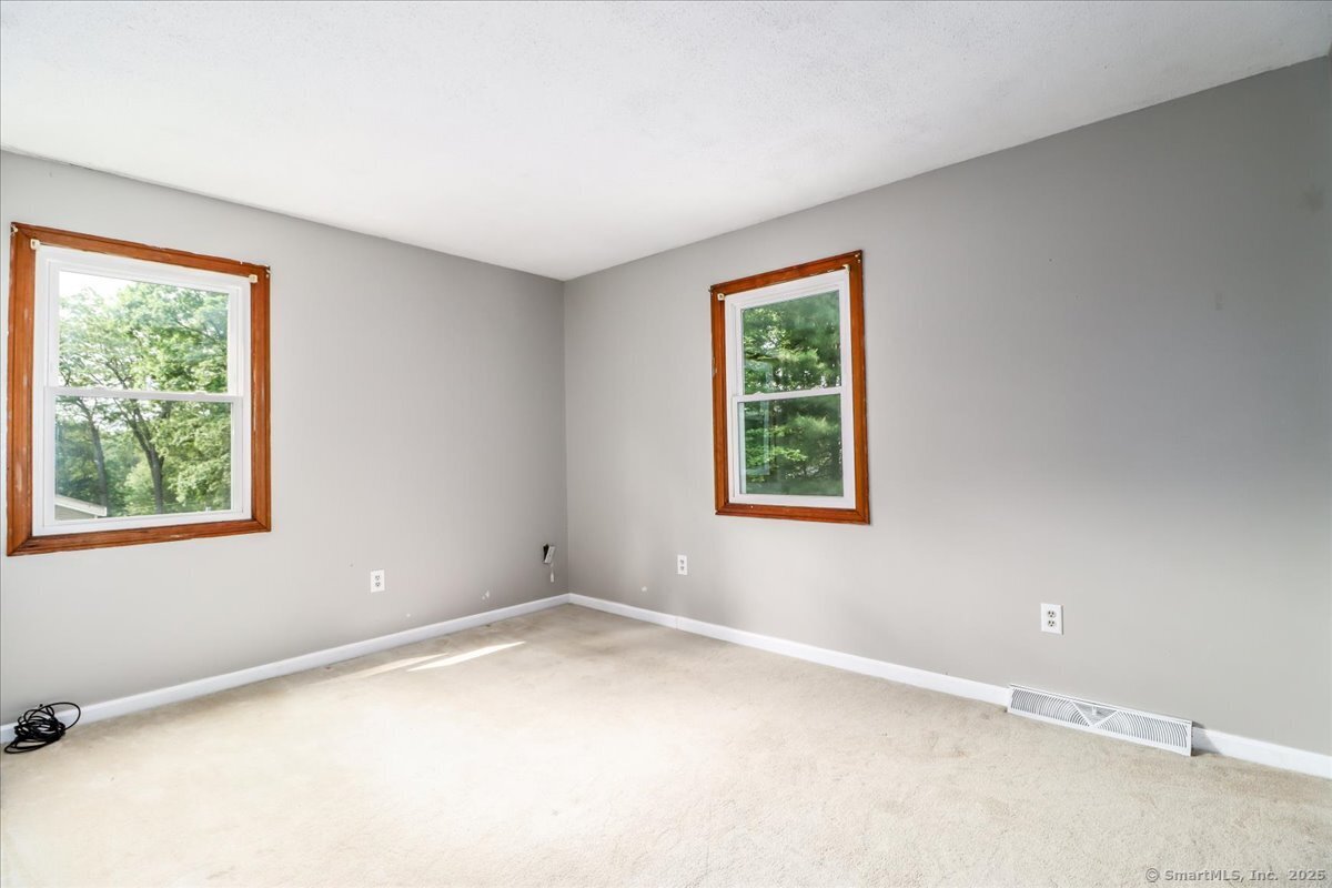 8 Autumn, Plainville, 06062, 4 Bedrooms Bedrooms, ,2 BathroomsBathrooms,Single Family For Sale,For Sale,Autumn,24100485