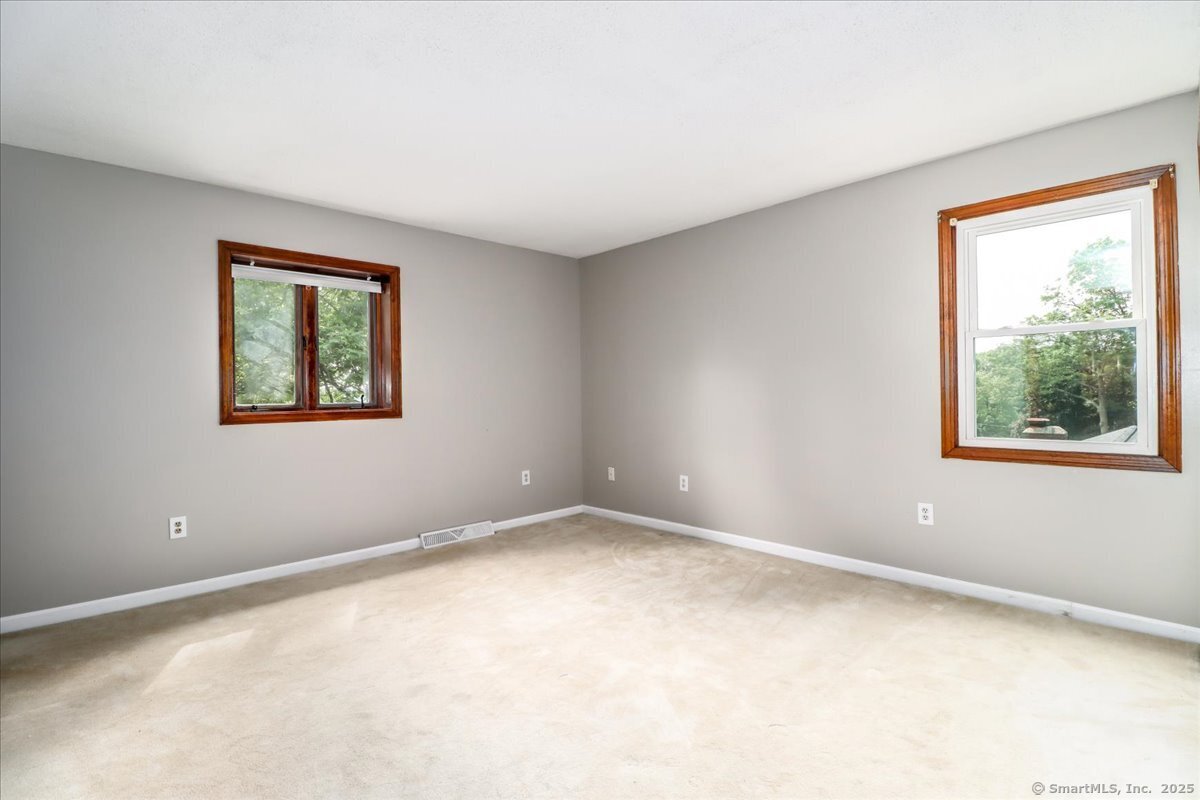 8 Autumn, Plainville, 06062, 4 Bedrooms Bedrooms, ,2 BathroomsBathrooms,Single Family For Sale,For Sale,Autumn,24100485