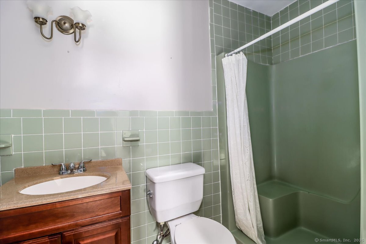 8 Autumn, Plainville, 06062, 4 Bedrooms Bedrooms, ,2 BathroomsBathrooms,Single Family For Sale,For Sale,Autumn,24100485