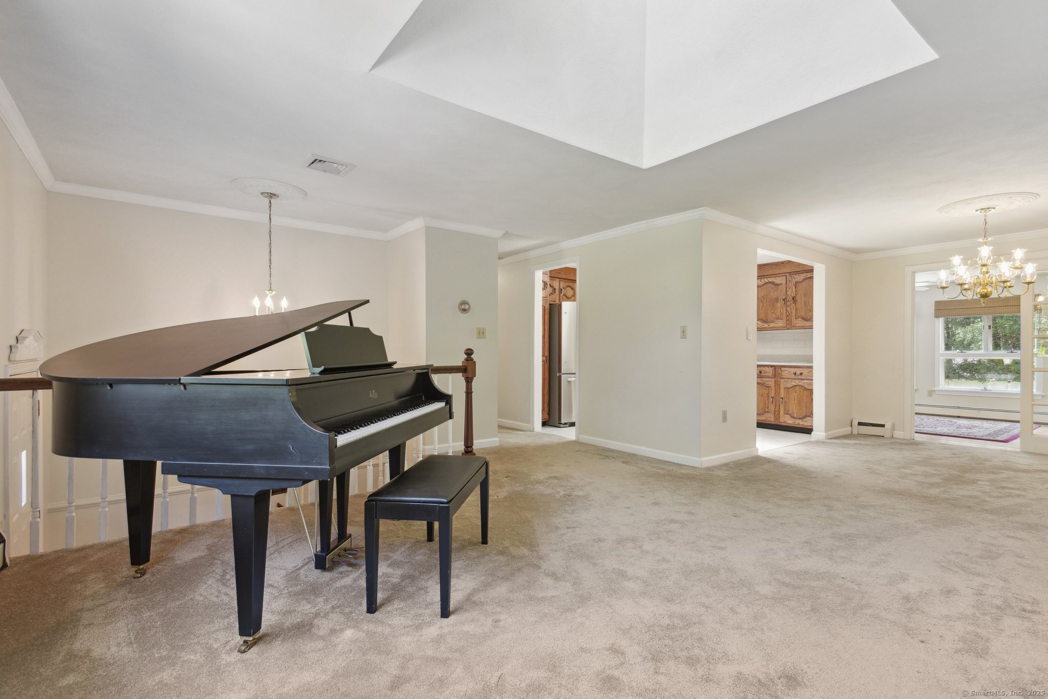205 Ocean View, Groton, 06355, 3 Bedrooms Bedrooms, ,2 BathroomsBathrooms,Single Family For Sale,For Sale,Ocean View,24100453