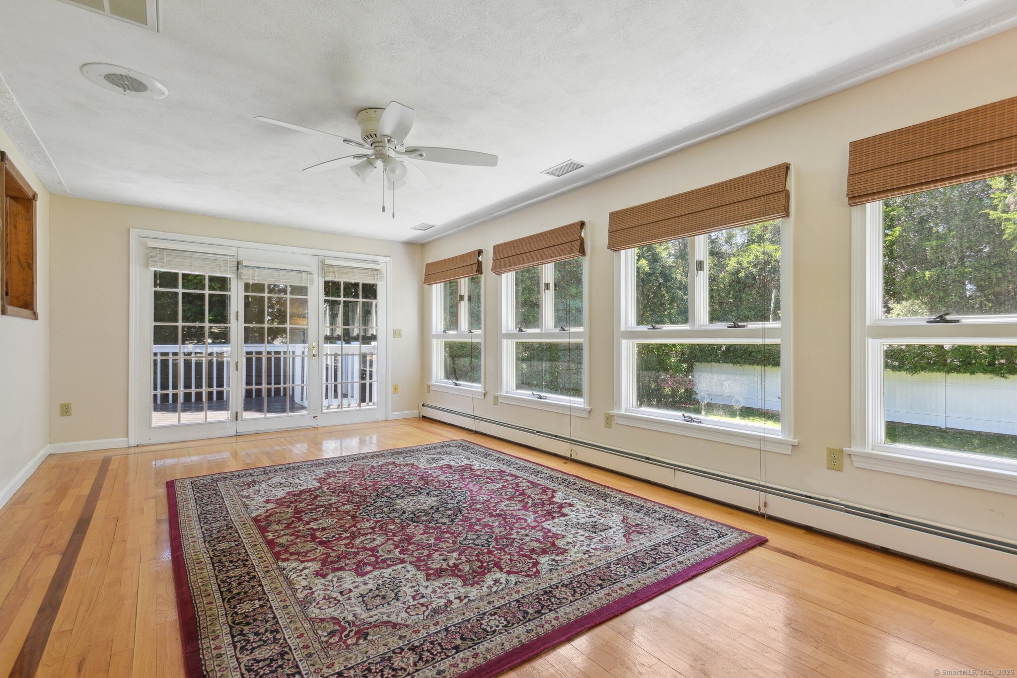 205 Ocean View, Groton, 06355, 3 Bedrooms Bedrooms, ,2 BathroomsBathrooms,Single Family For Sale,For Sale,Ocean View,24100453