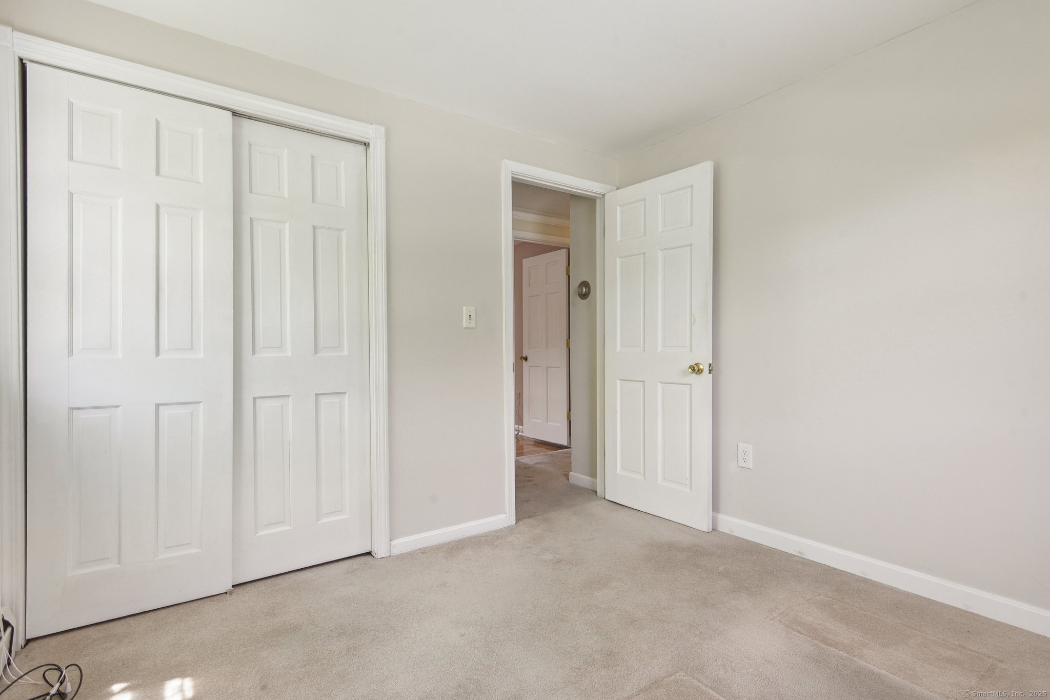 205 Ocean View, Groton, 06355, 3 Bedrooms Bedrooms, ,2 BathroomsBathrooms,Single Family For Sale,For Sale,Ocean View,24100453