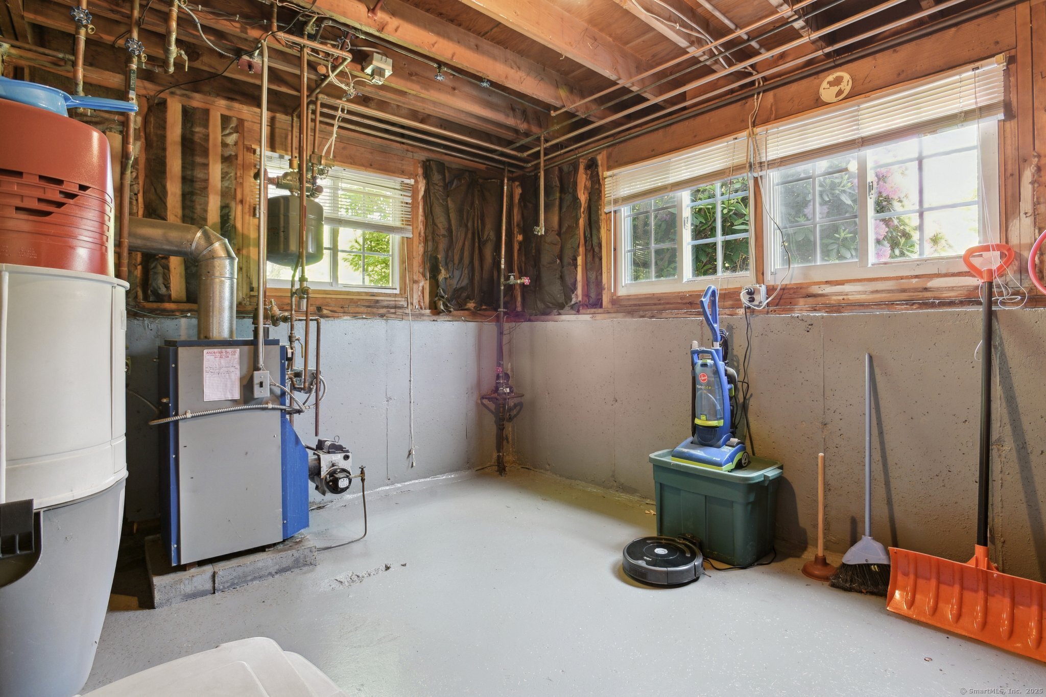 205 Ocean View, Groton, 06355, 3 Bedrooms Bedrooms, ,2 BathroomsBathrooms,Single Family For Sale,For Sale,Ocean View,24100453