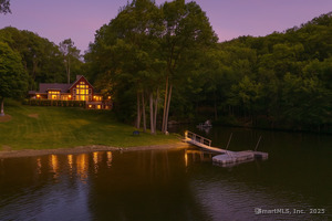 Homes for sale in Southbury, CT | 218 Kuhne Rd, Southbury, CT 06488 | MLS# 24097826