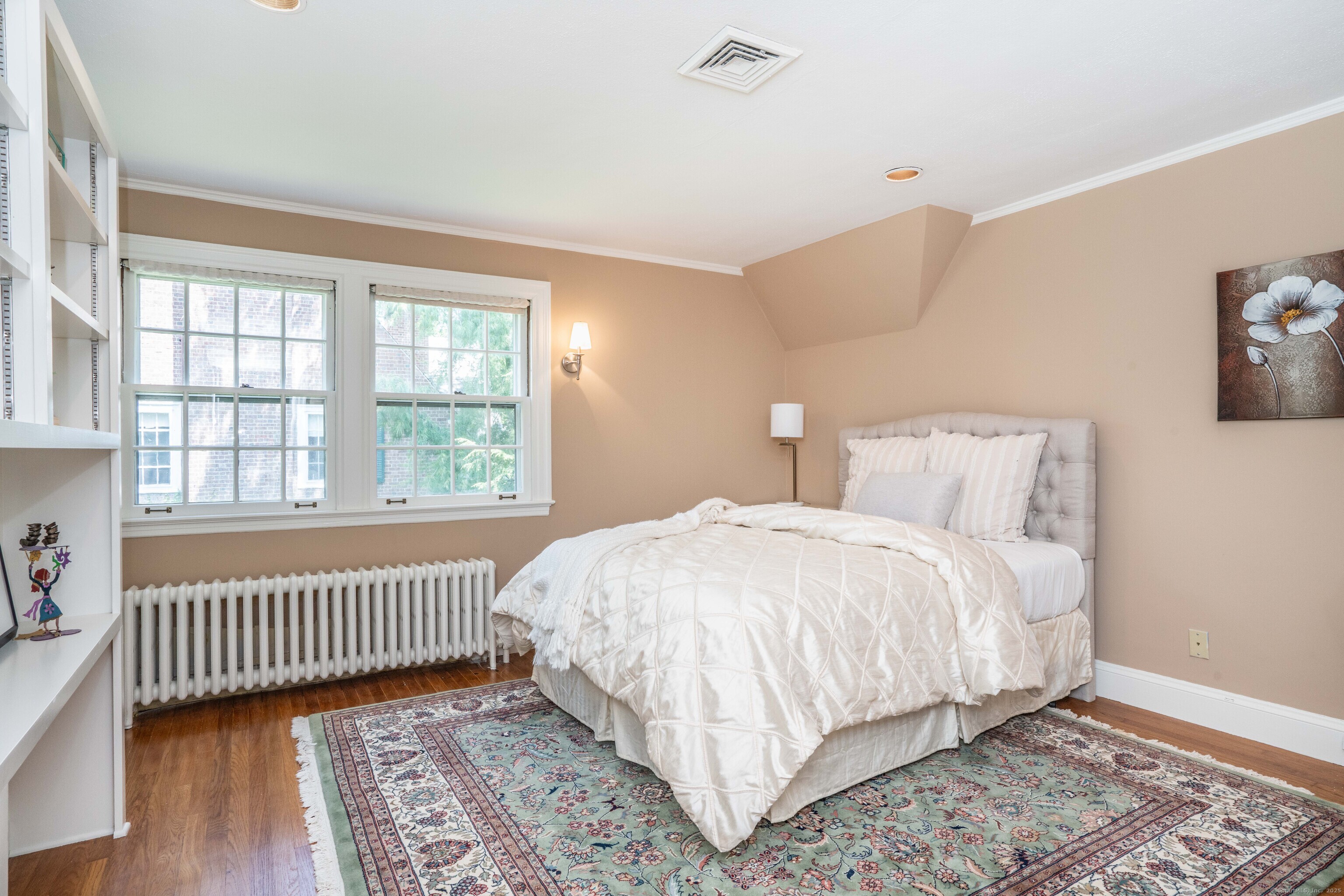 10 Norwood, West Hartford, 06117, 5 Bedrooms Bedrooms, ,4 BathroomsBathrooms,Single Family For Sale,For Sale,Norwood,24101513