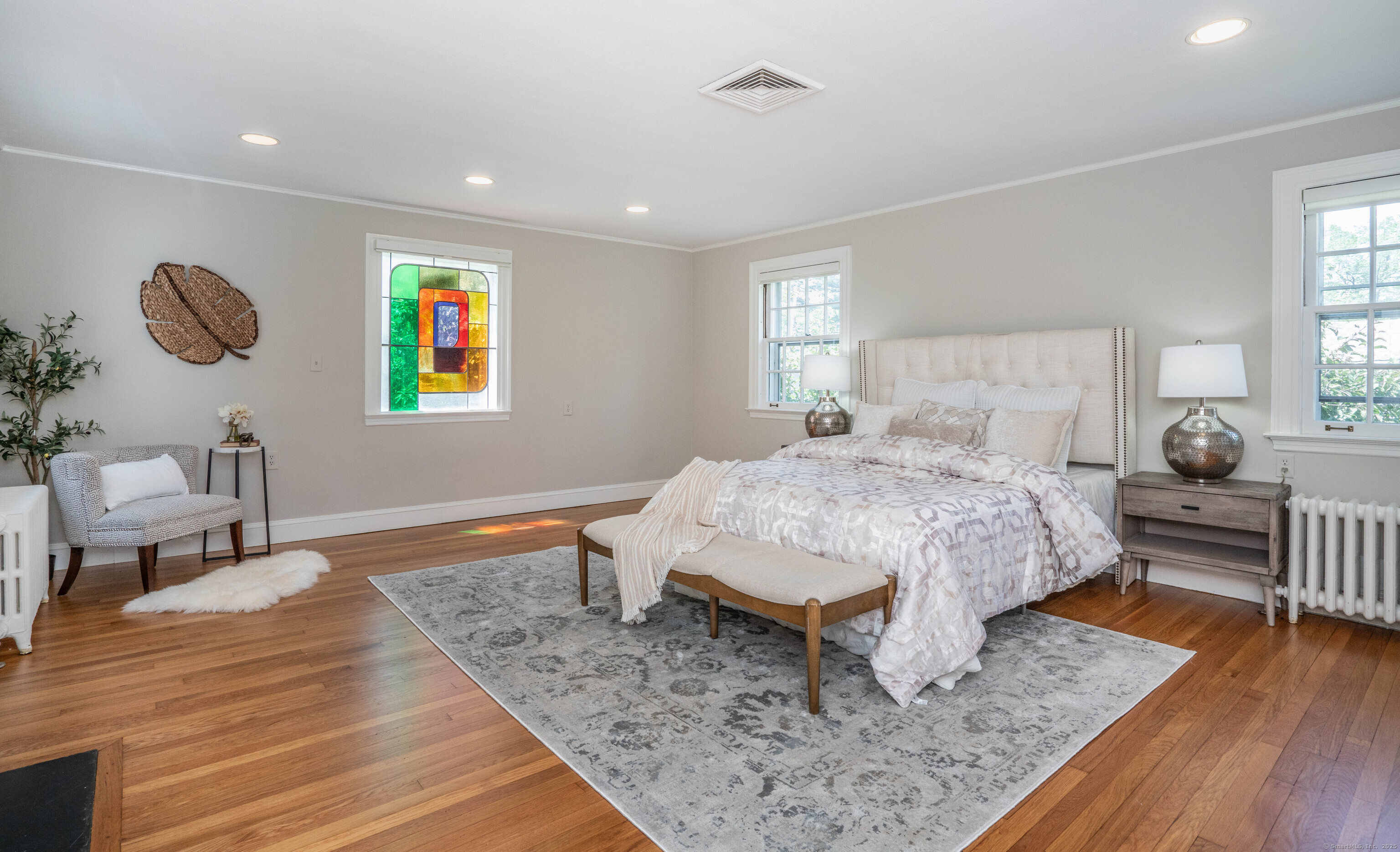 10 Norwood, West Hartford, 06117, 5 Bedrooms Bedrooms, ,4 BathroomsBathrooms,Single Family For Sale,For Sale,Norwood,24101513