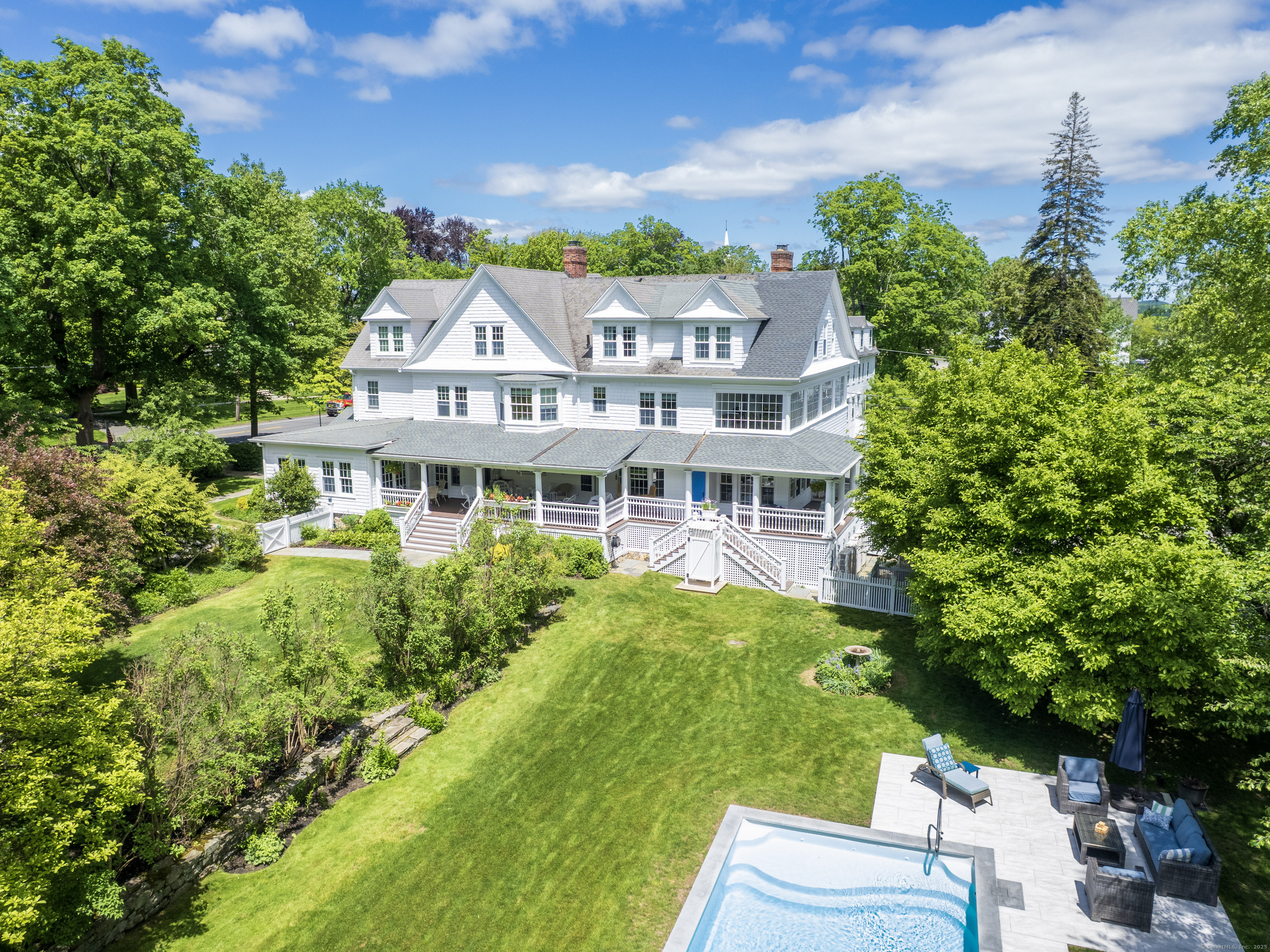 304 Main, Ridgefield, 06877, 9 Bedrooms Bedrooms, ,9 BathroomsBathrooms,Single Family For Sale,For Sale,Main,24097799