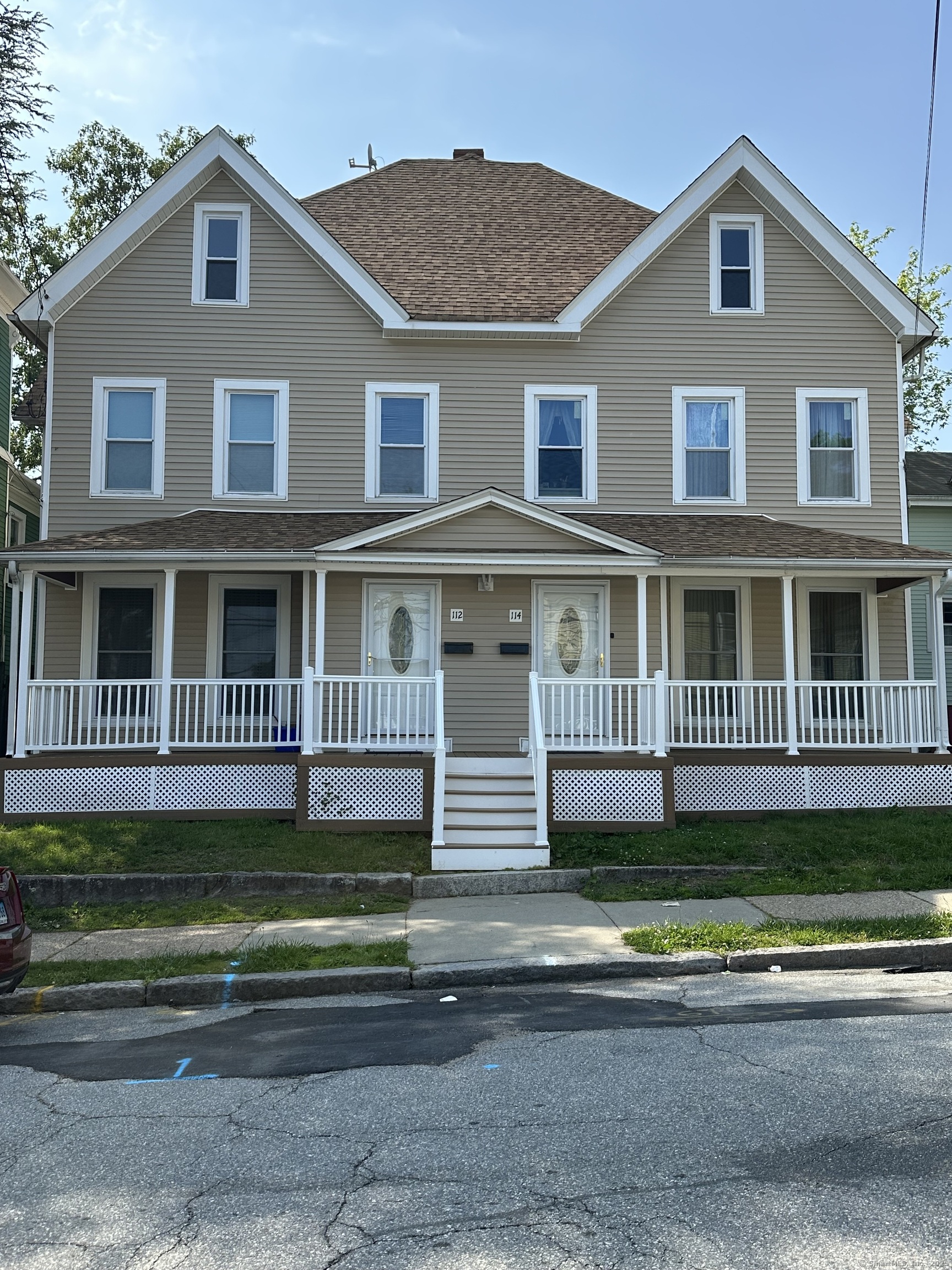 114 Hempstead Street New London CT