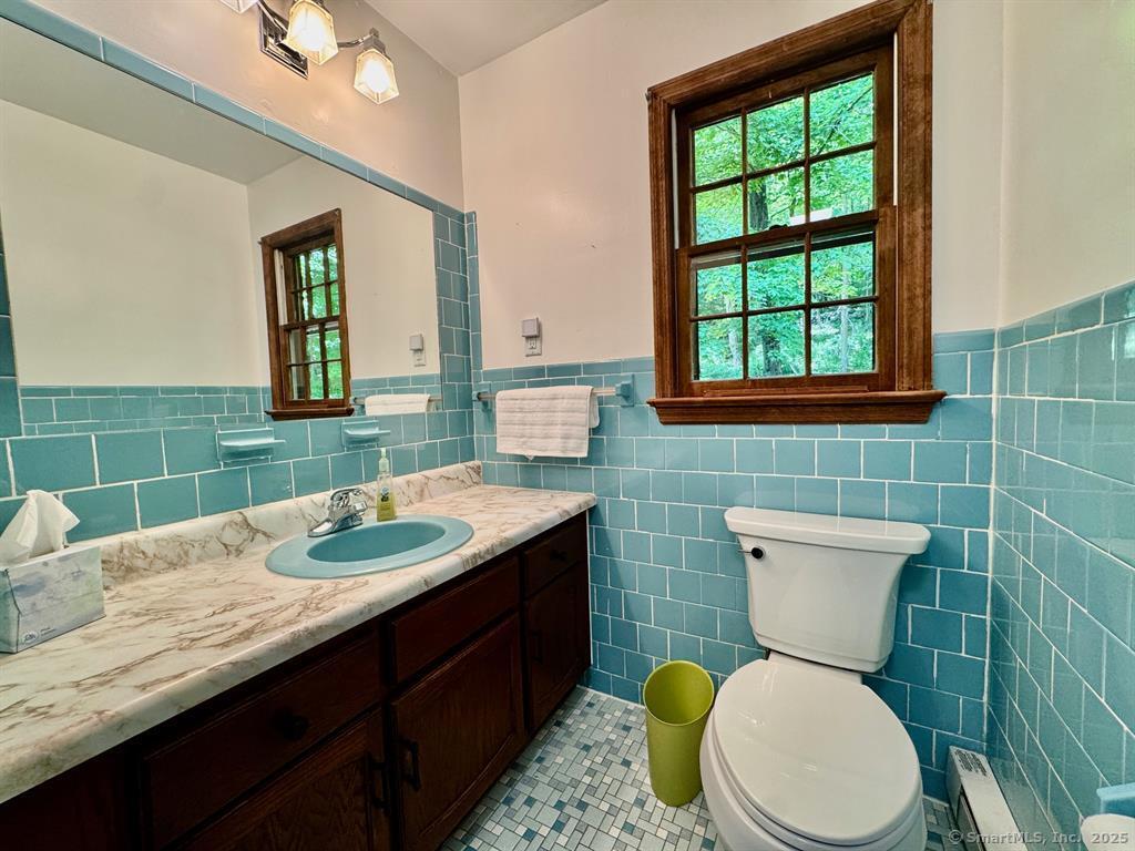687 Sprout Brook, Putnam Valley, 10579, 4 Bedrooms Bedrooms, ,2 BathroomsBathrooms,Single Family For Sale,For Sale,Sprout Brook,24100267