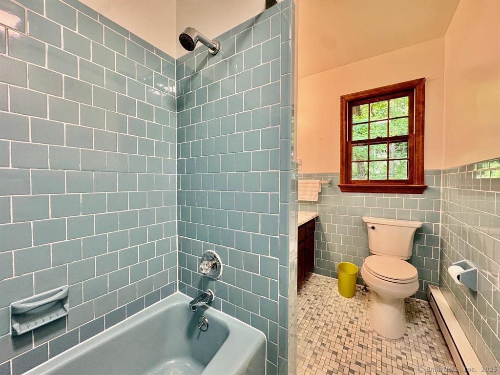 687 Sprout Brook, Putnam Valley, 10579, 4 Bedrooms Bedrooms, ,2 BathroomsBathrooms,Single Family For Sale,For Sale,Sprout Brook,24100267