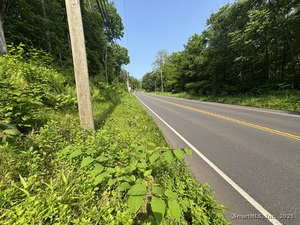 Homes for sale in Prospect, CT | 44 Cheshire Rd, Prospect, CT 06712 | MLS# 24101996