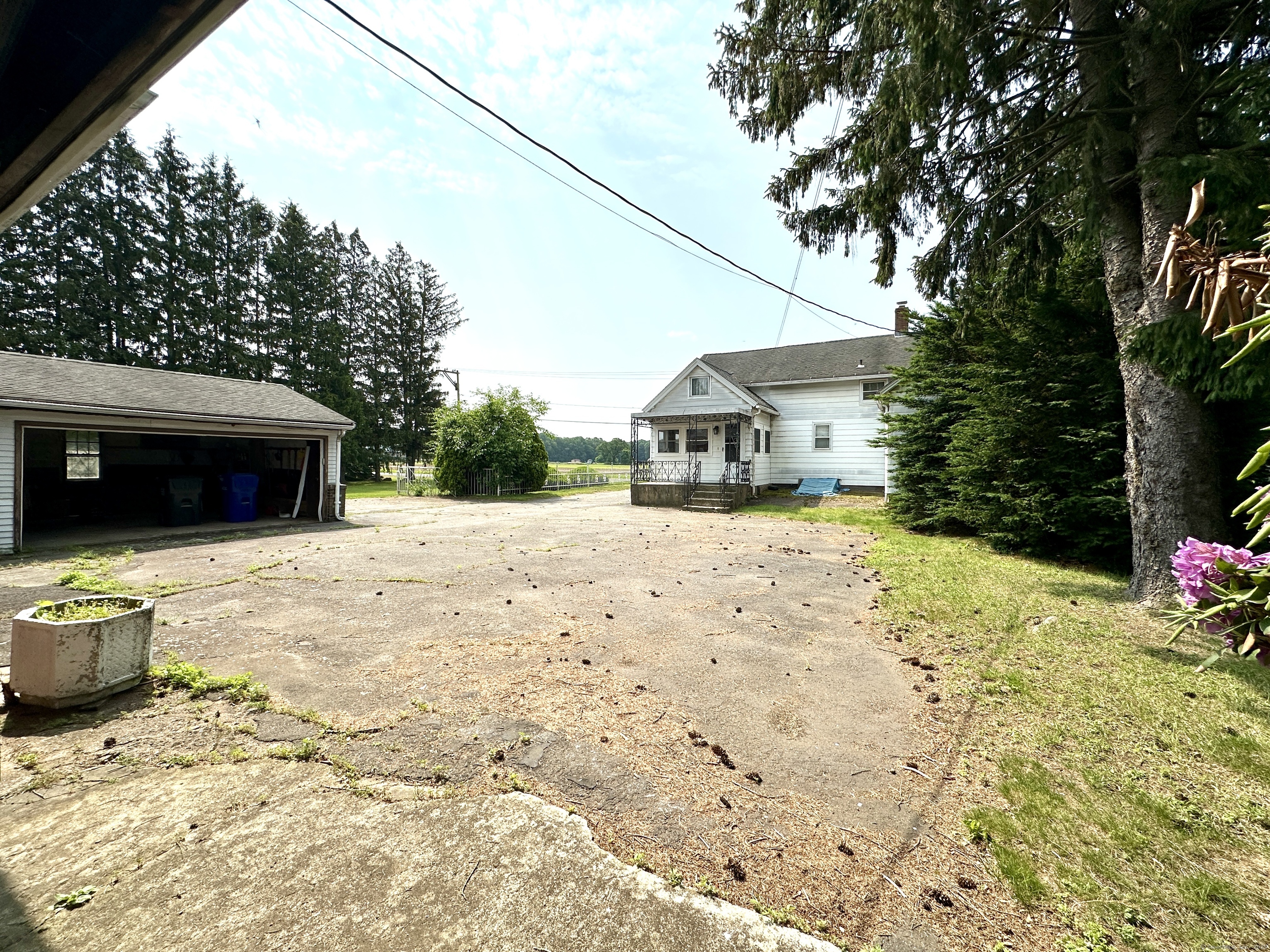 11 Abbe Road