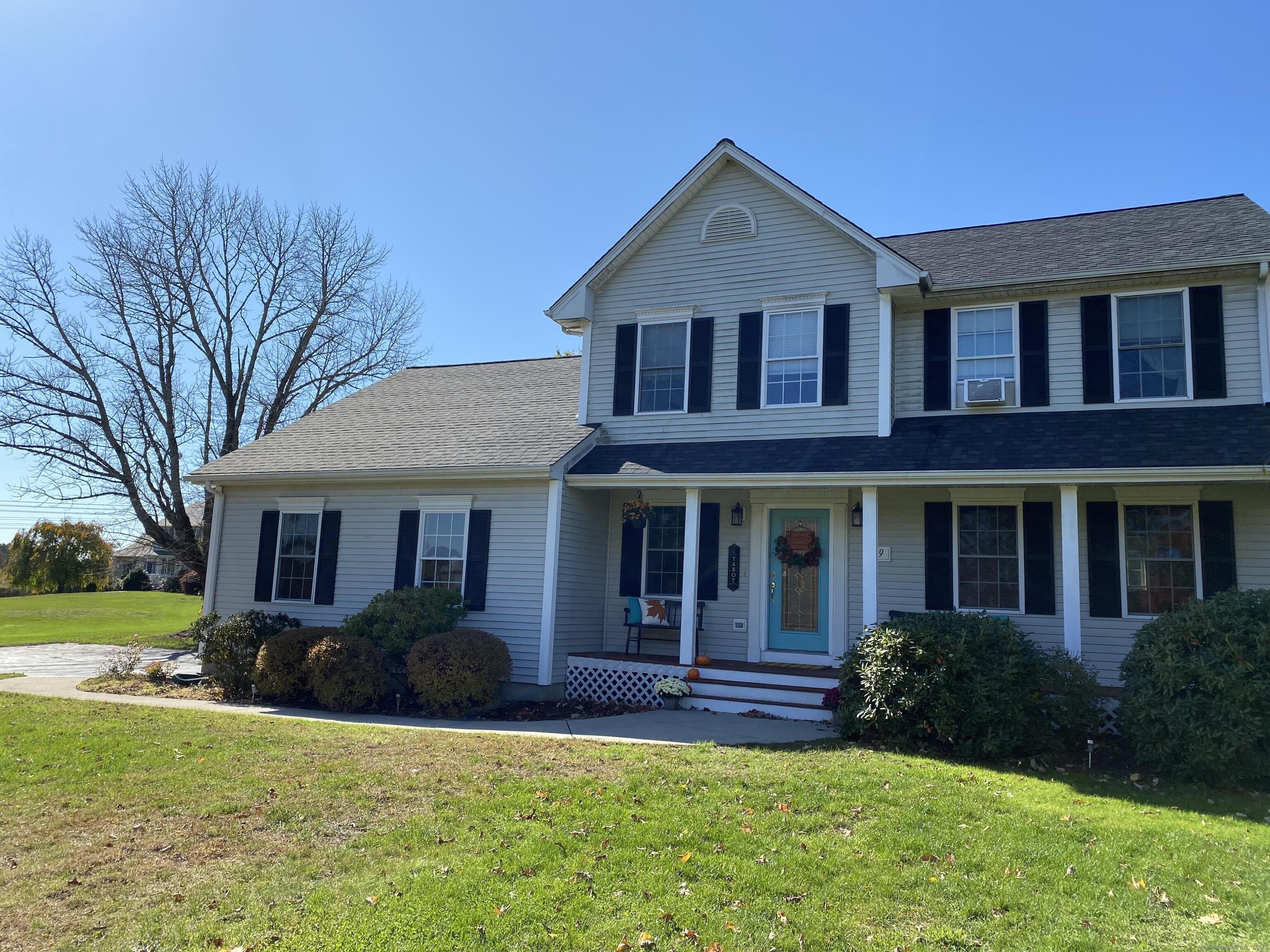 29 Meadowbrook Drive Brooklyn CT