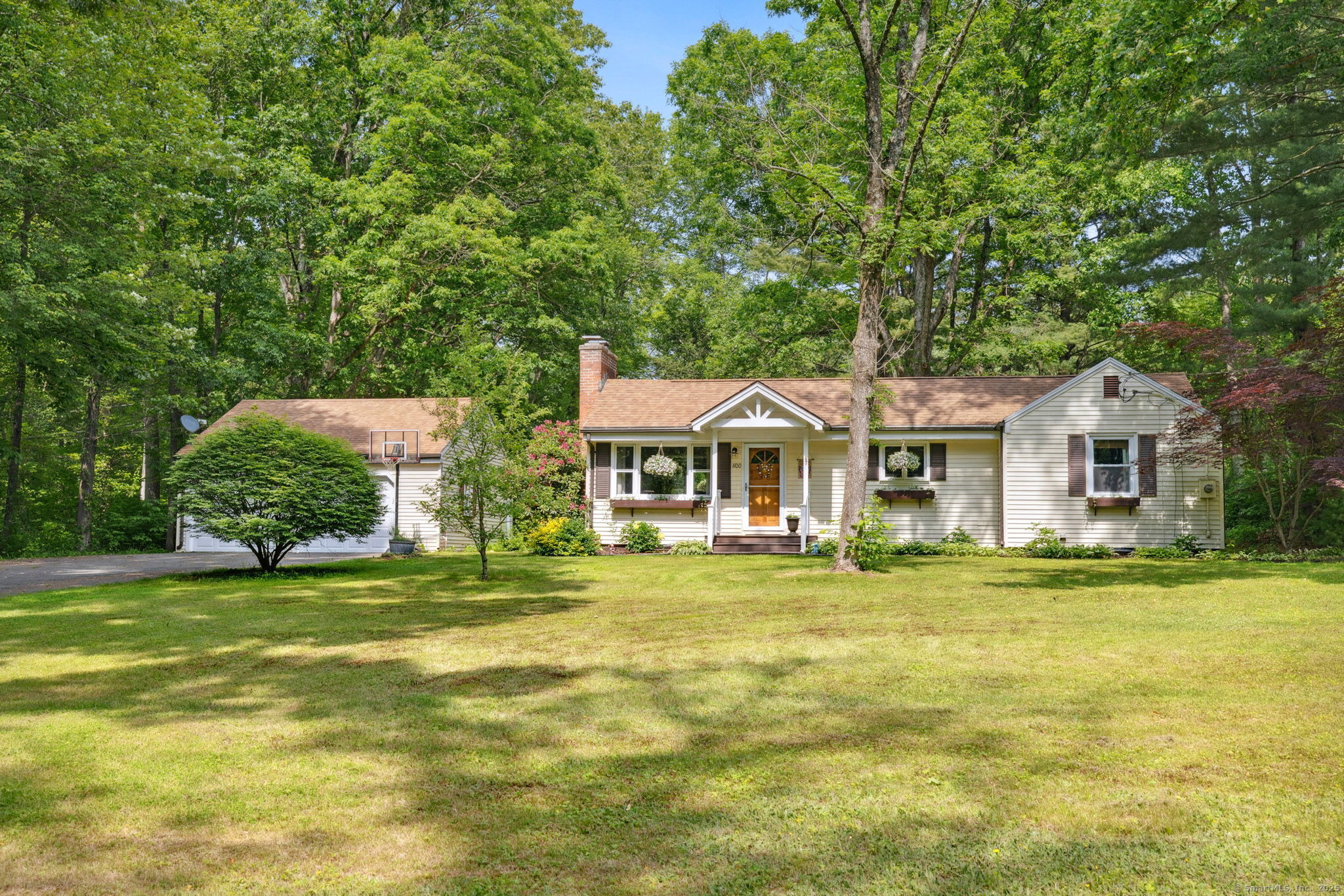 800 Thompson Street Glastonbury CT