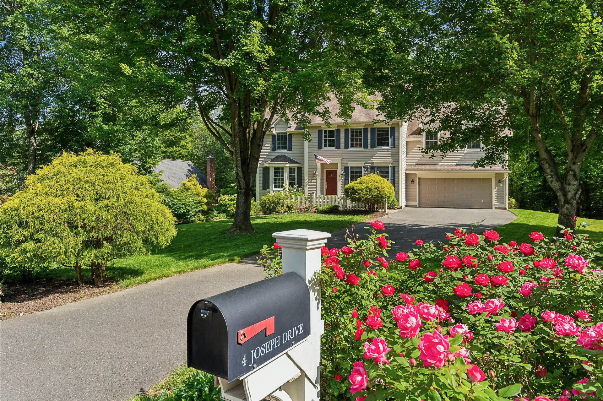 4 Joseph Drive Simsbury CT