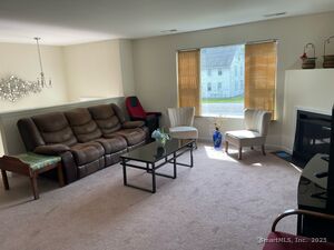 Homes for sale in Suffield, CT | 986 East St S, Suffield, CT 06078 | MLS# 24098461