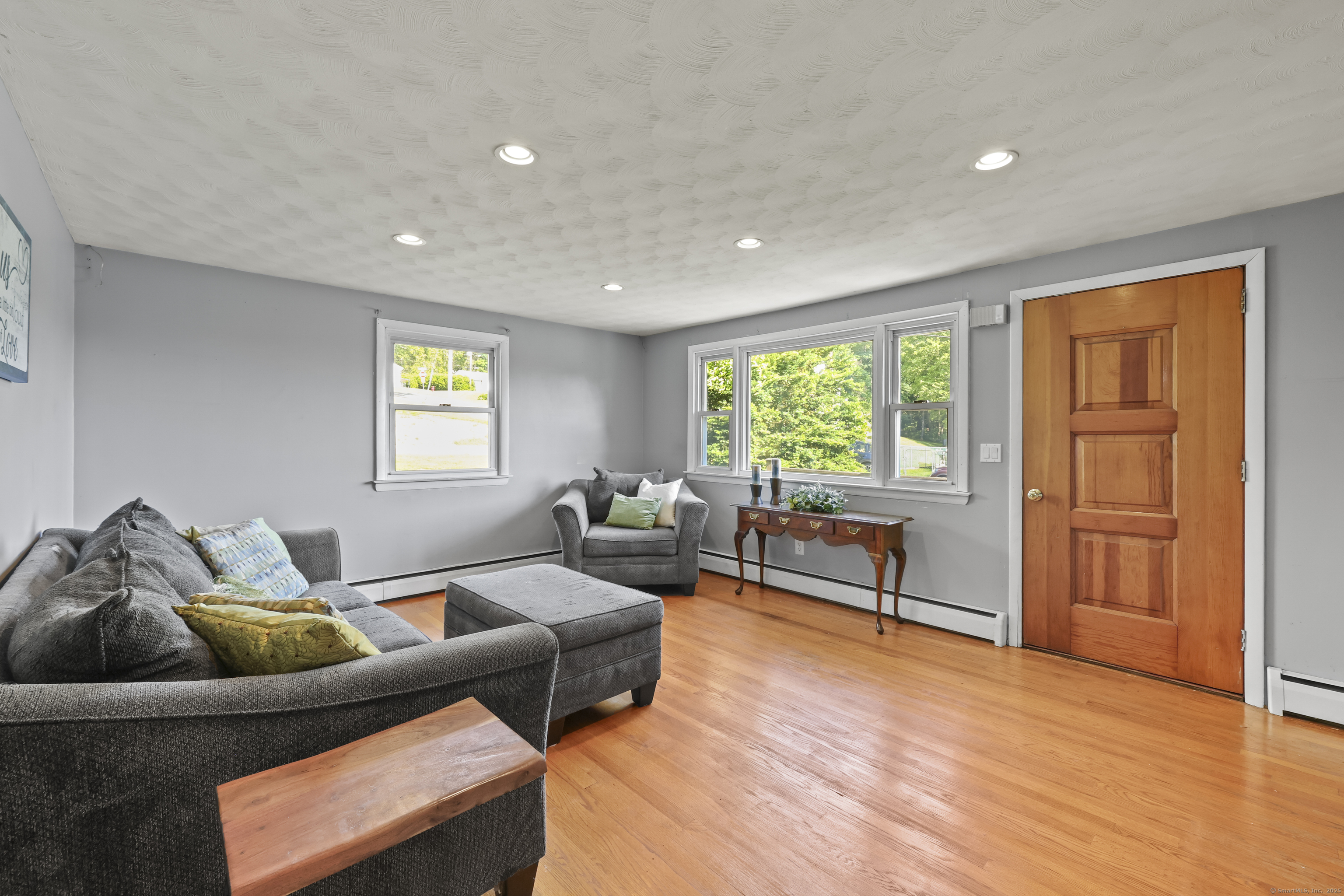 141 Maloney Court Winchester CT