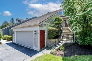 Homes for sale in Norwalk, CT | 230 New Canaan Ave #APT 2, Norwalk, CT 06850 | MLS# 24102261