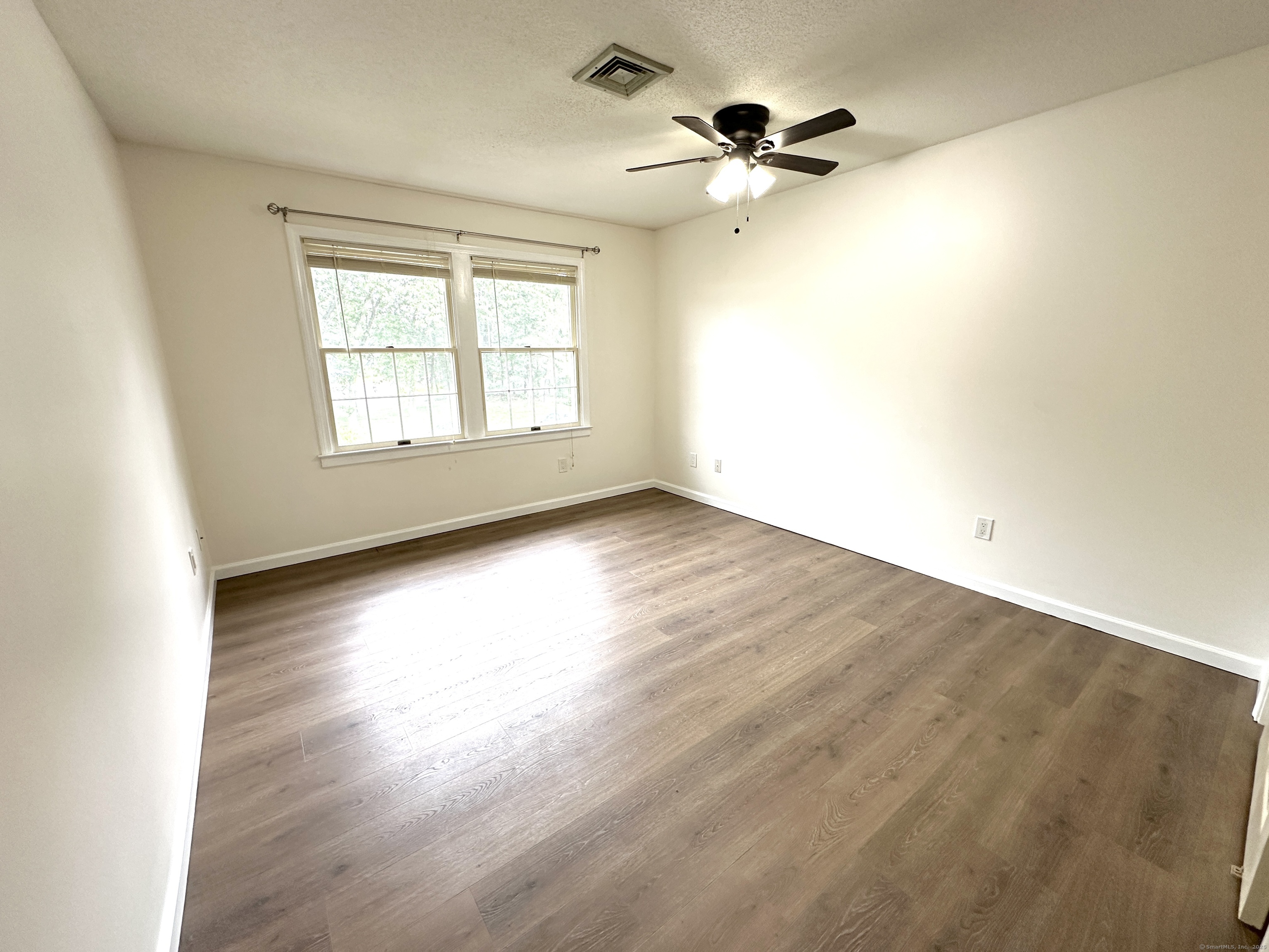 1 Concorde Way B3