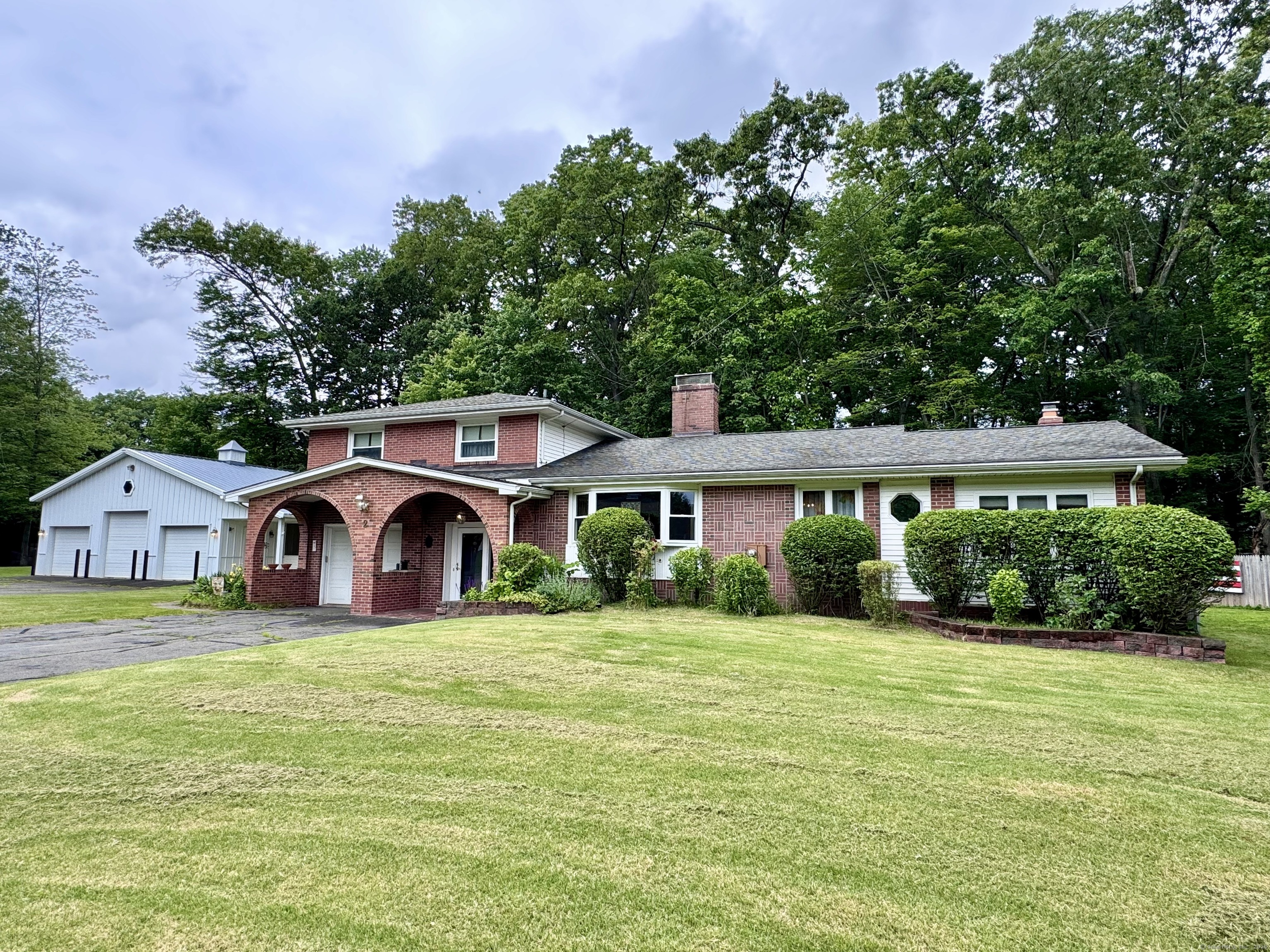 2 Columbo Terrace Windsor Locks CT