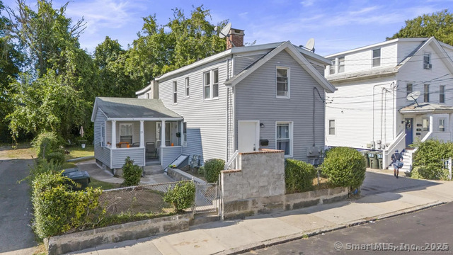 25 Coit Street New London CT