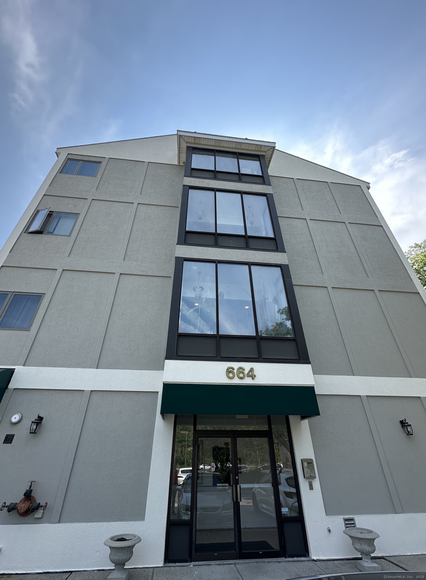 664 Main Avenue Norwalk CT