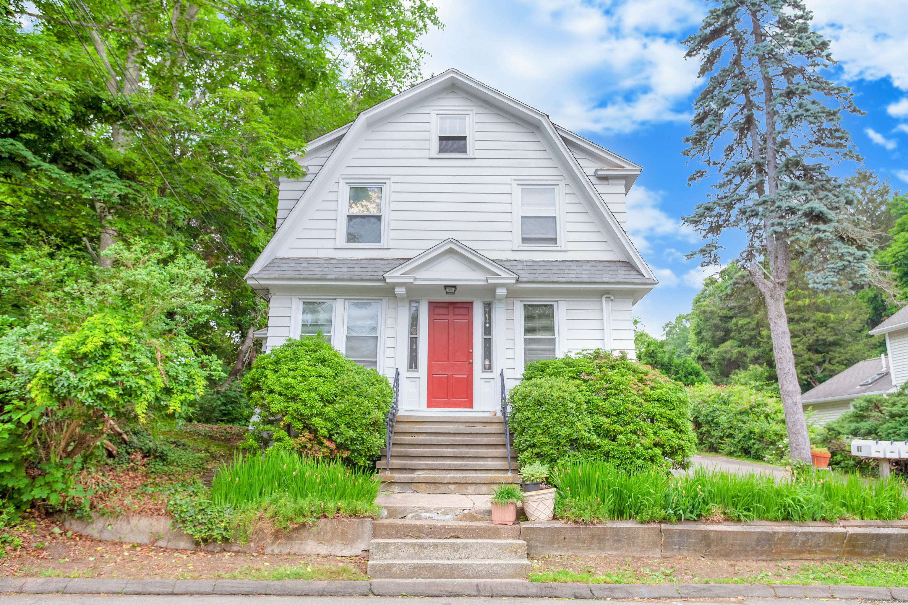 46 Chestnut Street Branford CT