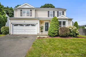36 Lindbergh Street