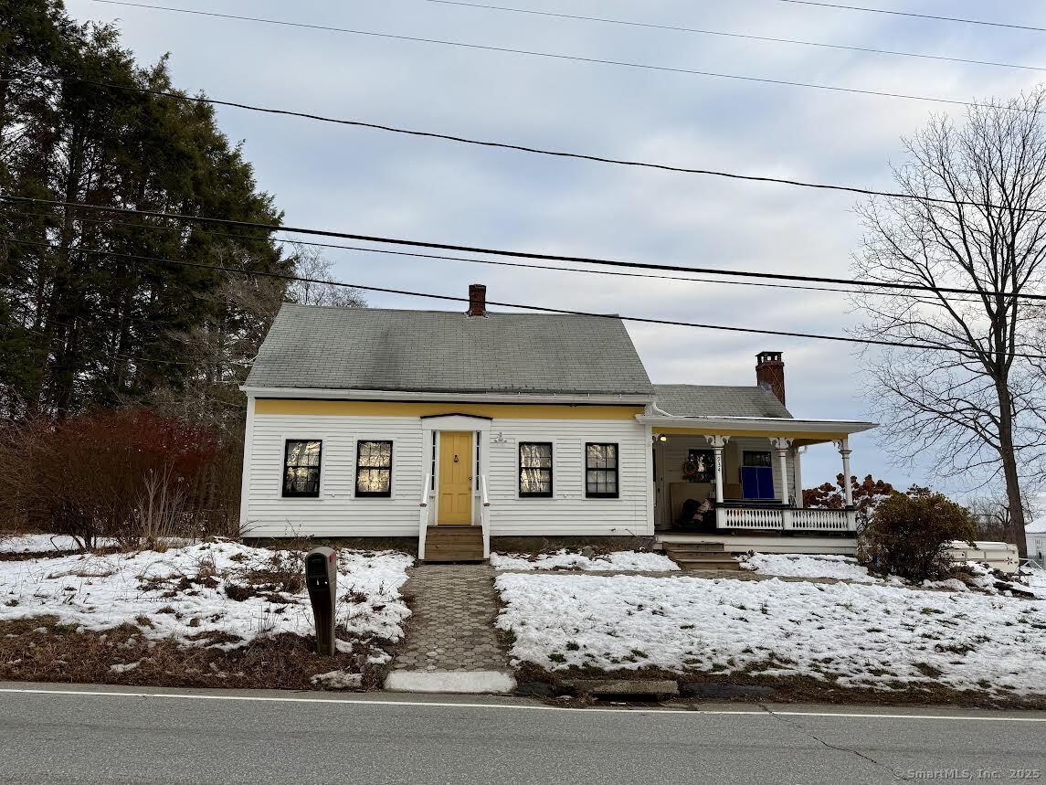 934 Storrs Road Mansfield CT
