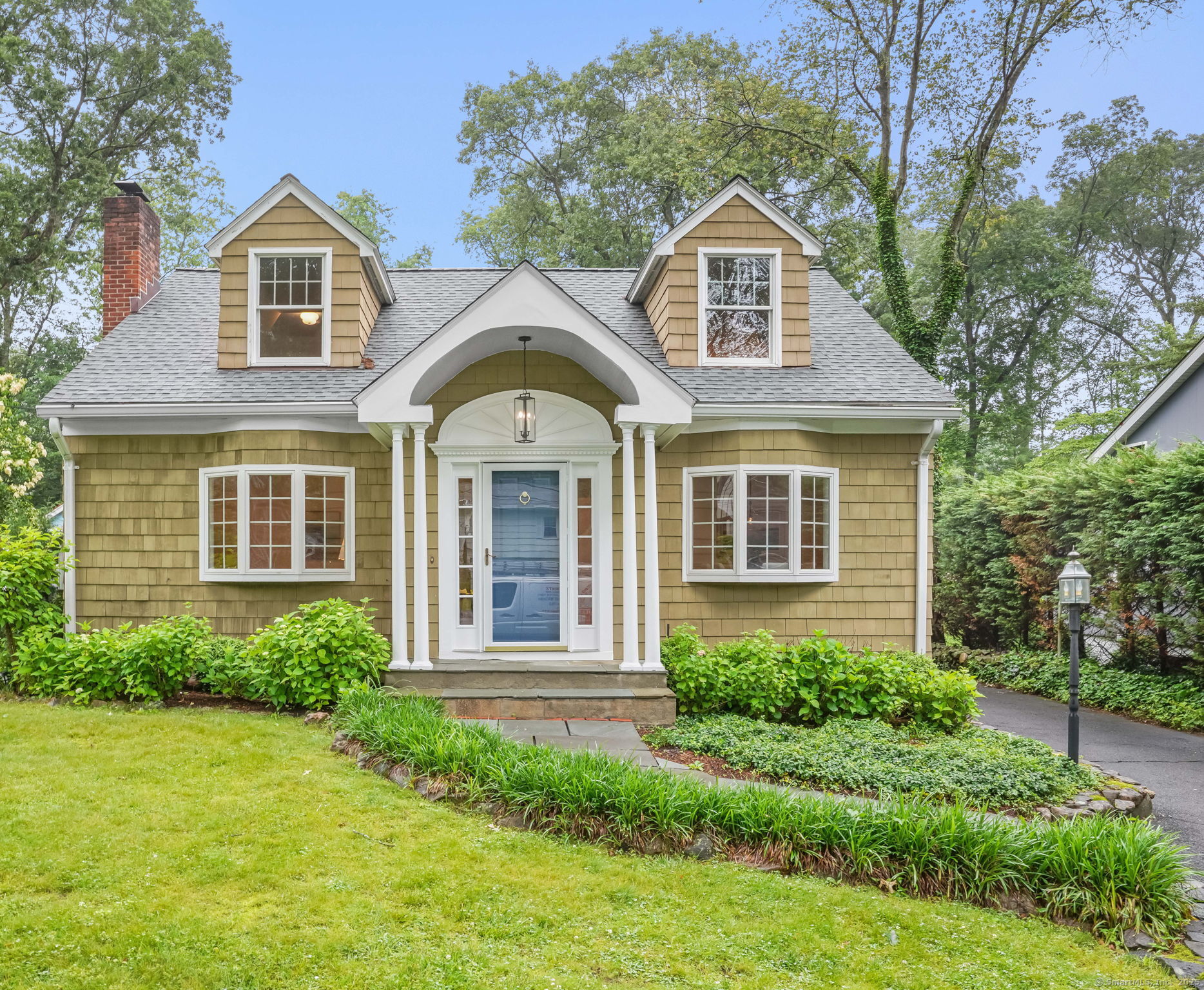 19 Edgerton Street Darien CT