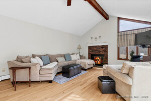 Homes for sale in Groton, CT | 224 Neptune Dr, Groton, CT 06340 | MLS# 24102760