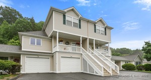 2 Turtle Spring Lane, Unit 2