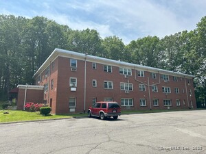 Homes for sale in Hamden, CT | 306 Pine Rock Ave #APT D8, Hamden, CT 06514 | MLS# 24103006