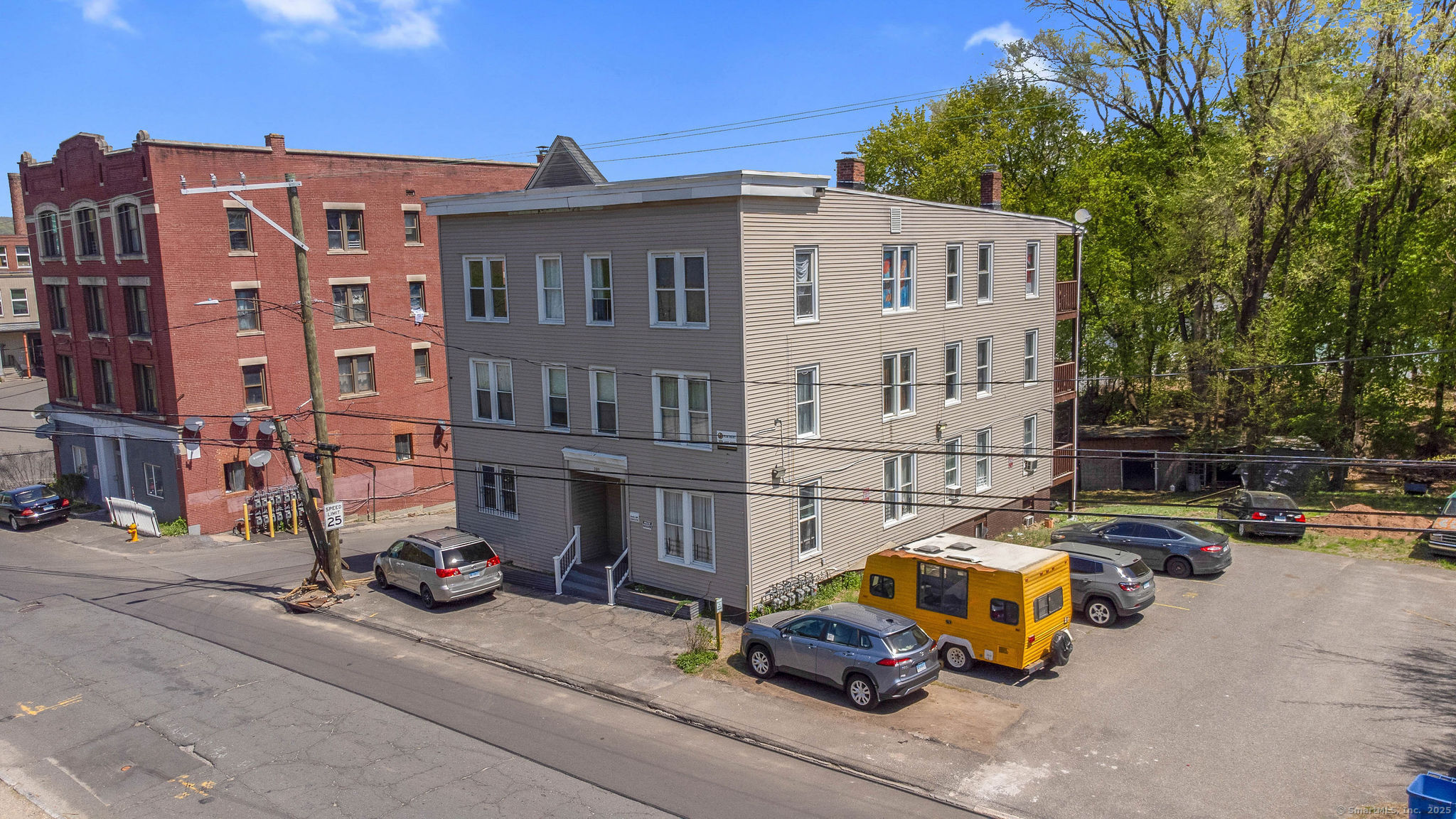 203 Leonard Street Waterbury CT