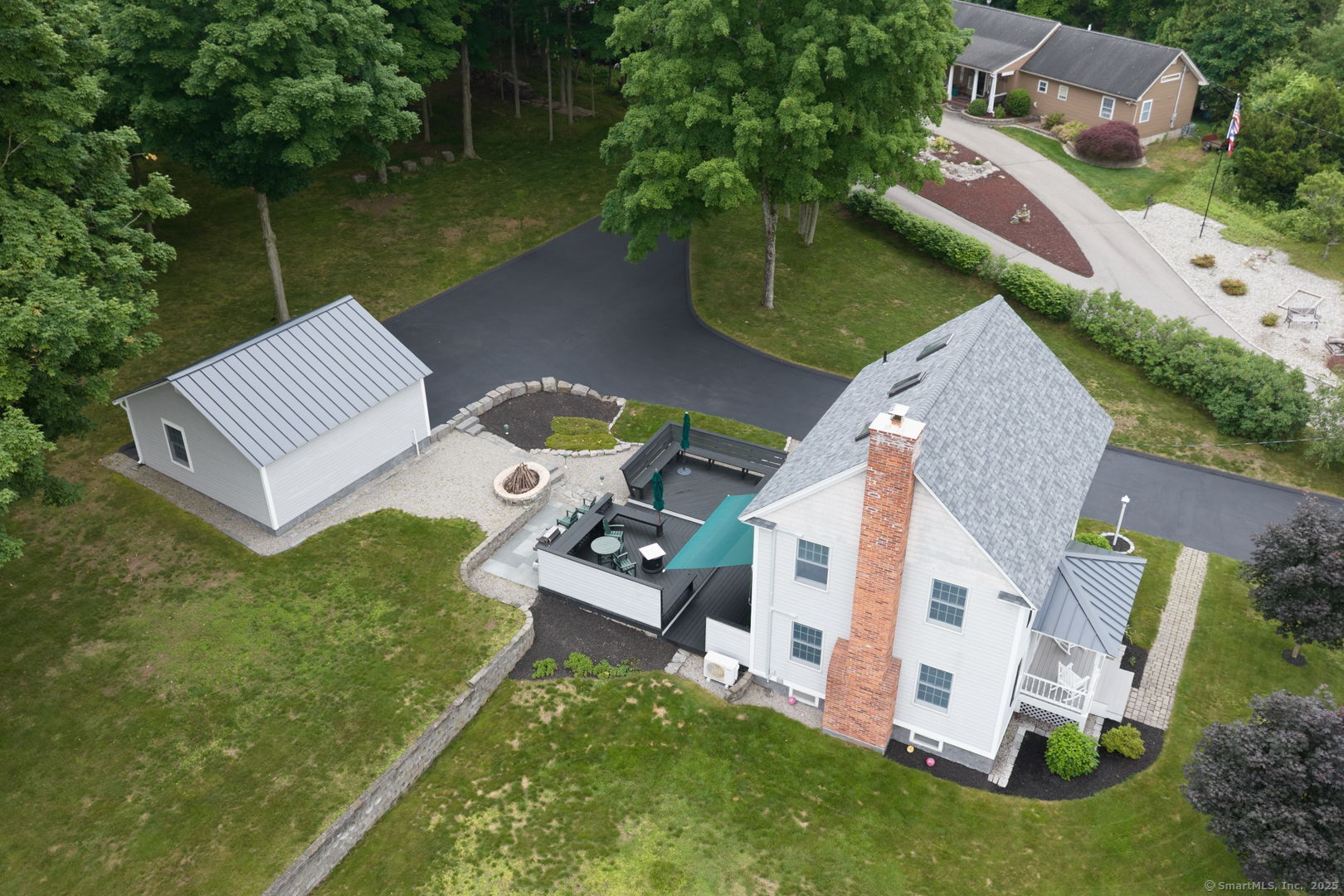 18 Bell Street Glastonbury CT
