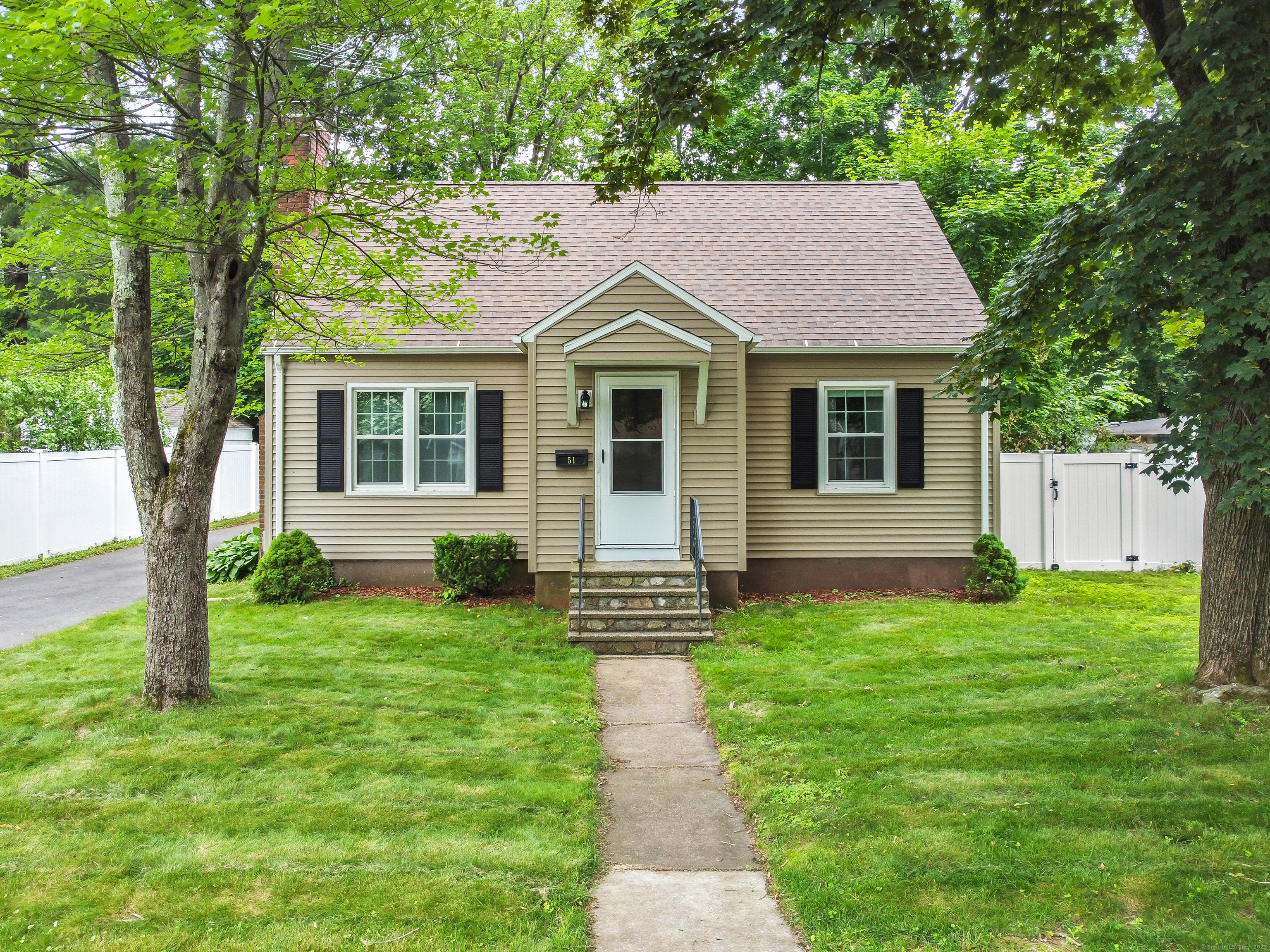 51 Goodwin Street Manchester CT