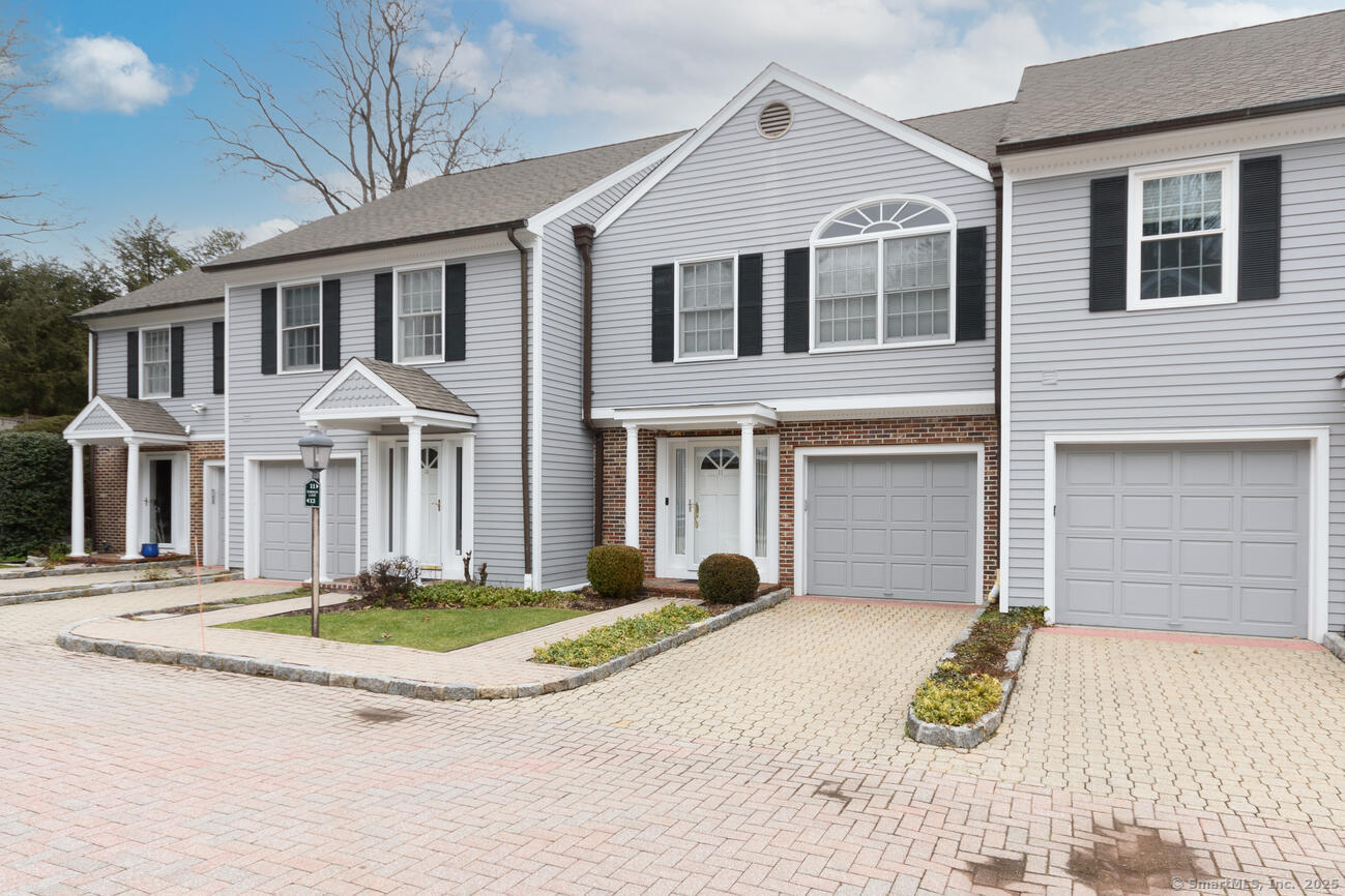 11 Norman Lane Darien CT