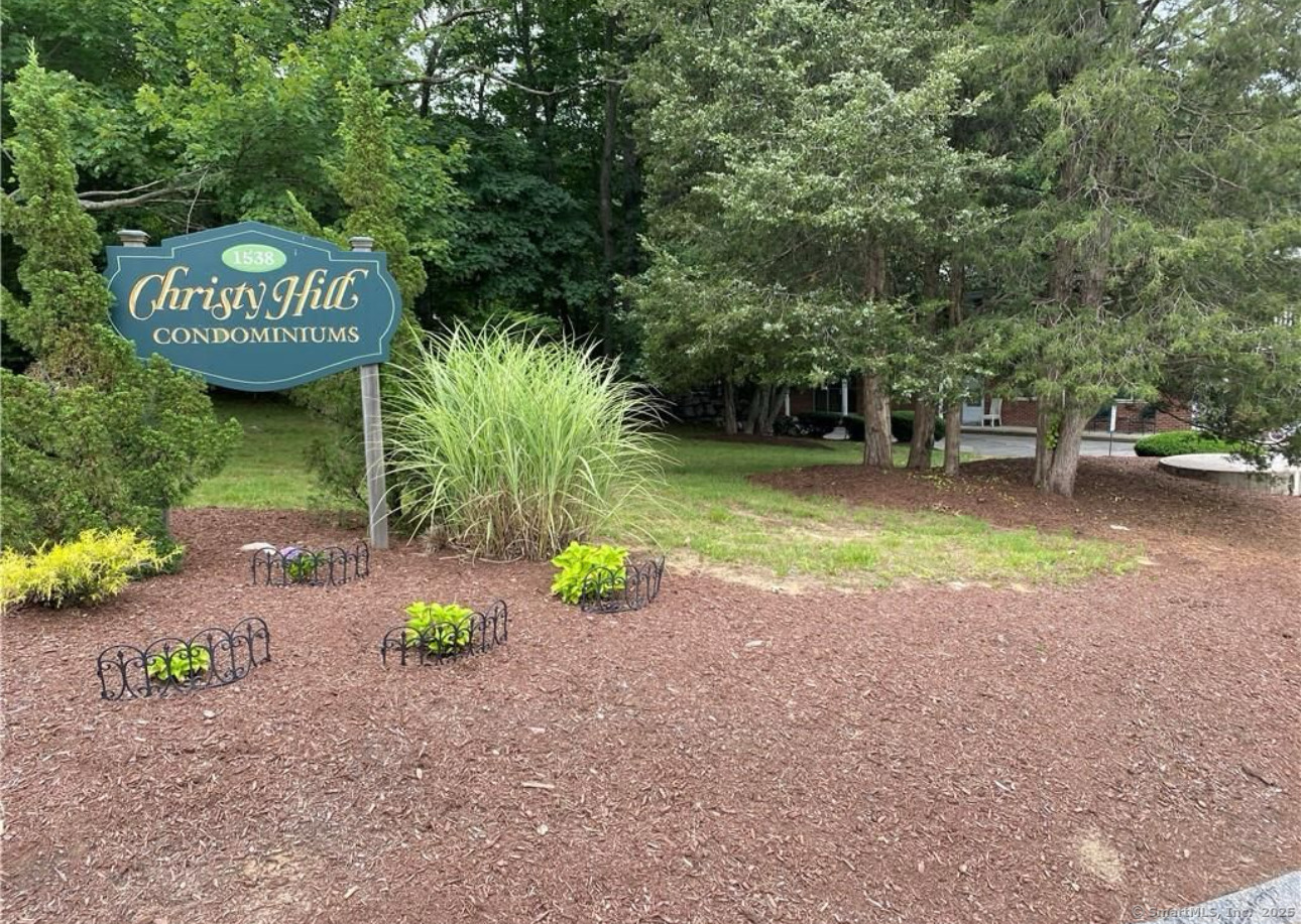 1538 Route 12  Ledyard CT