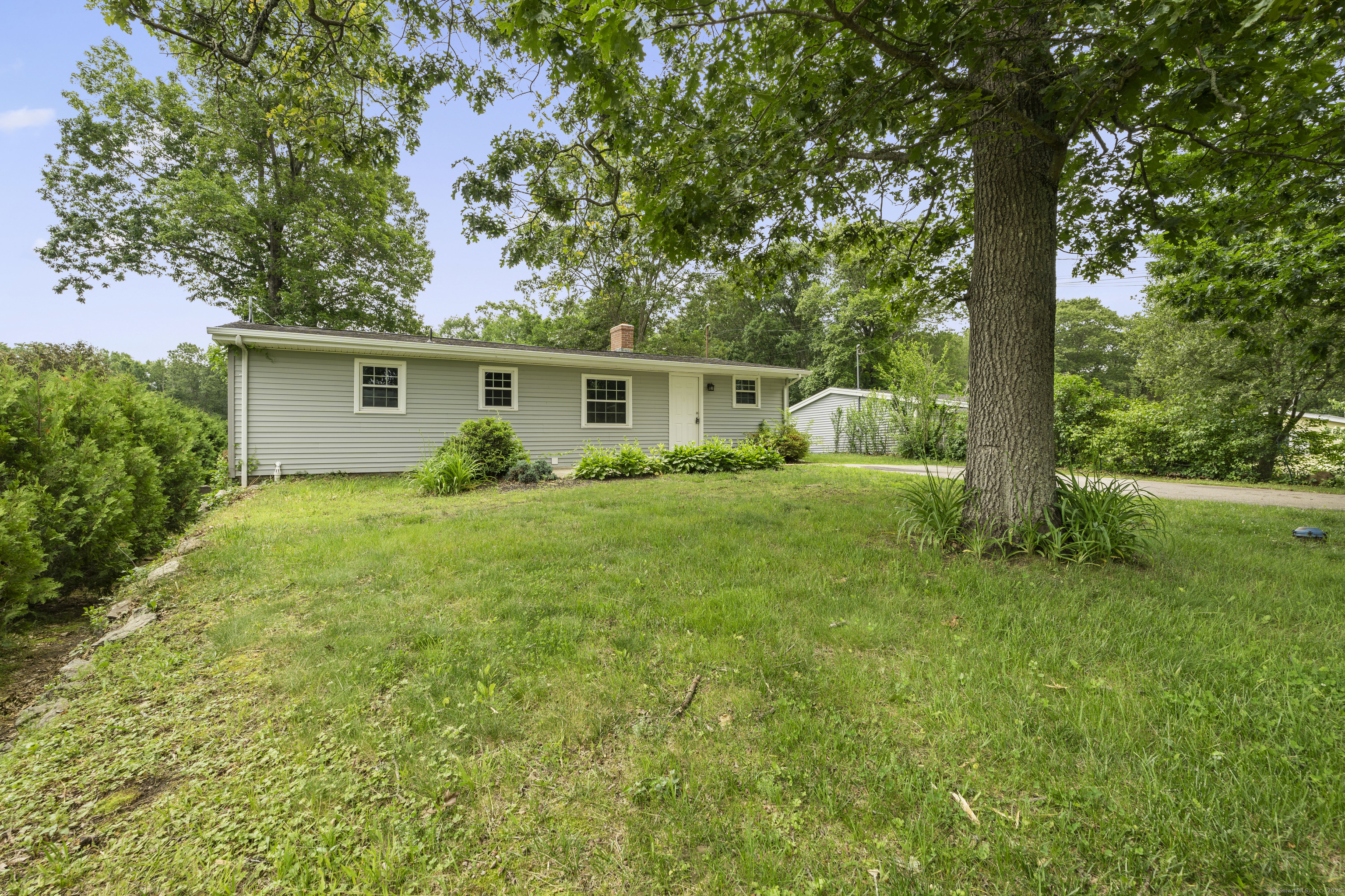 26 OConnell Road East Haddam CT