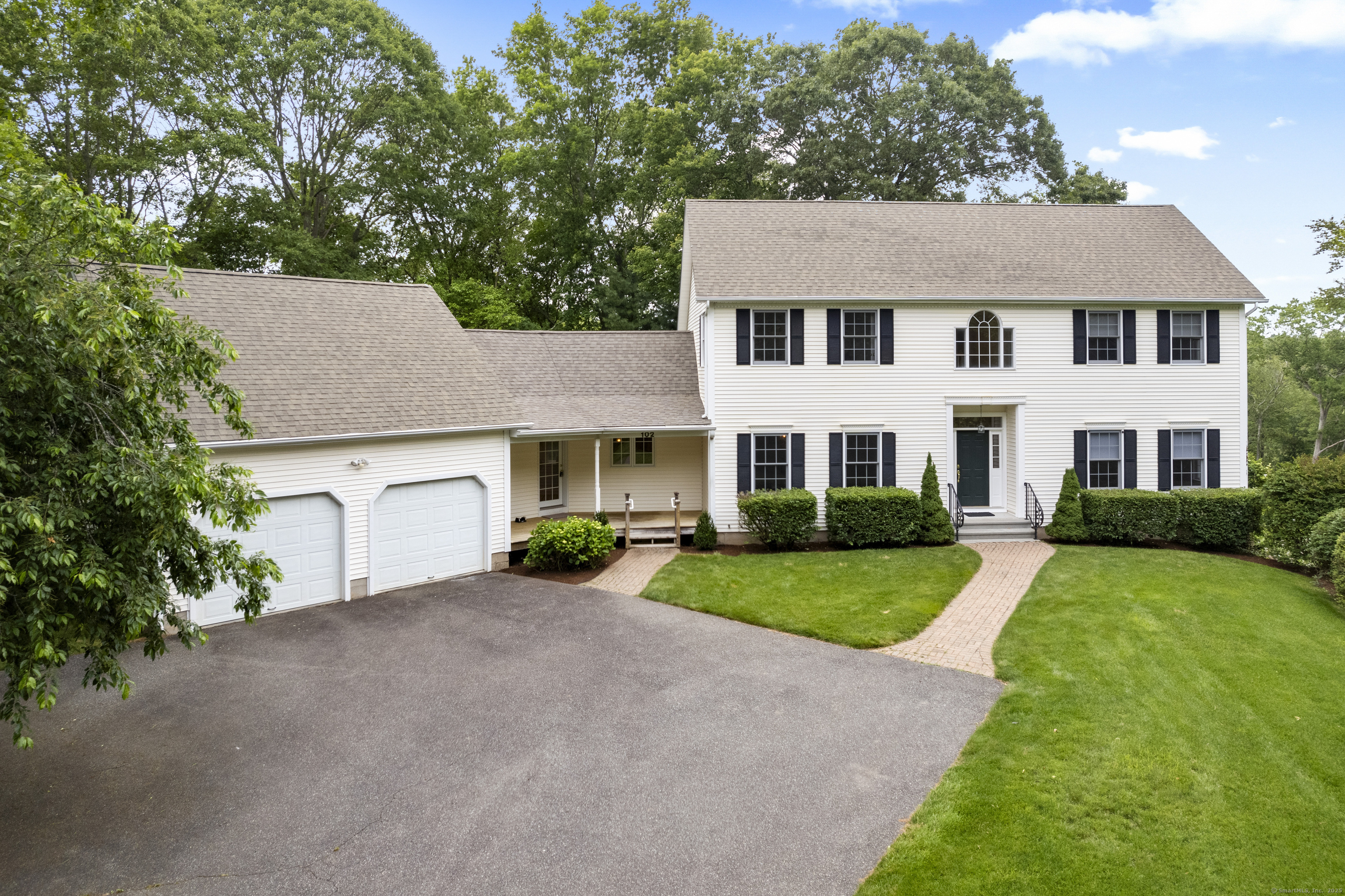 102 Leetes Island Road Guilford CT