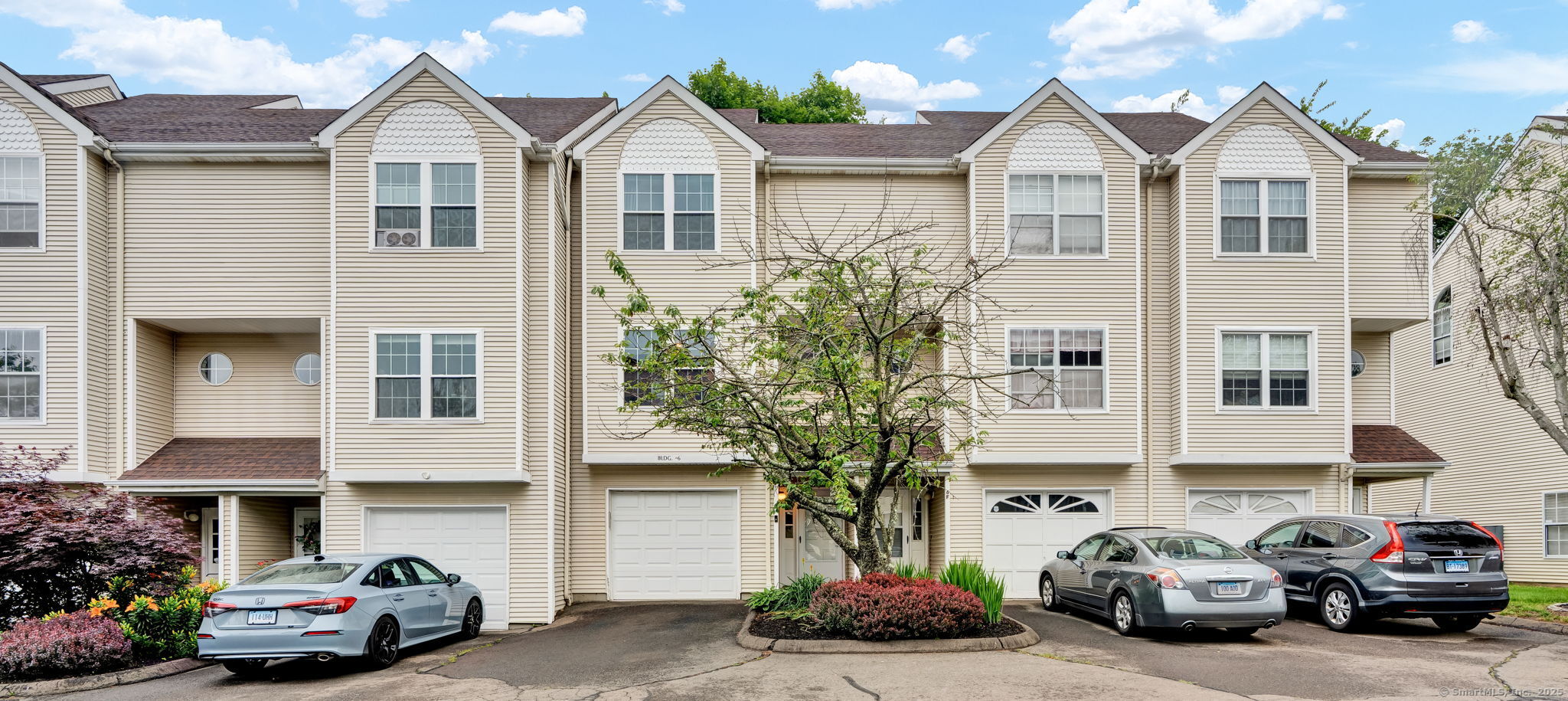 2390 State Street Hamden CT