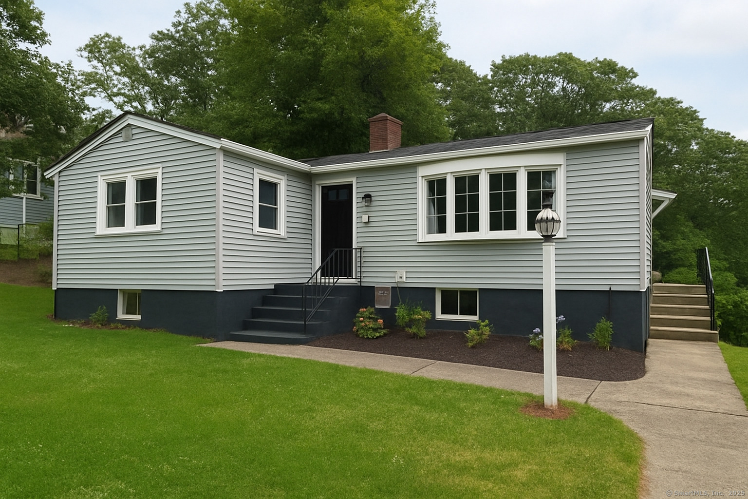 12 Oakwood Avenue Stonington CT