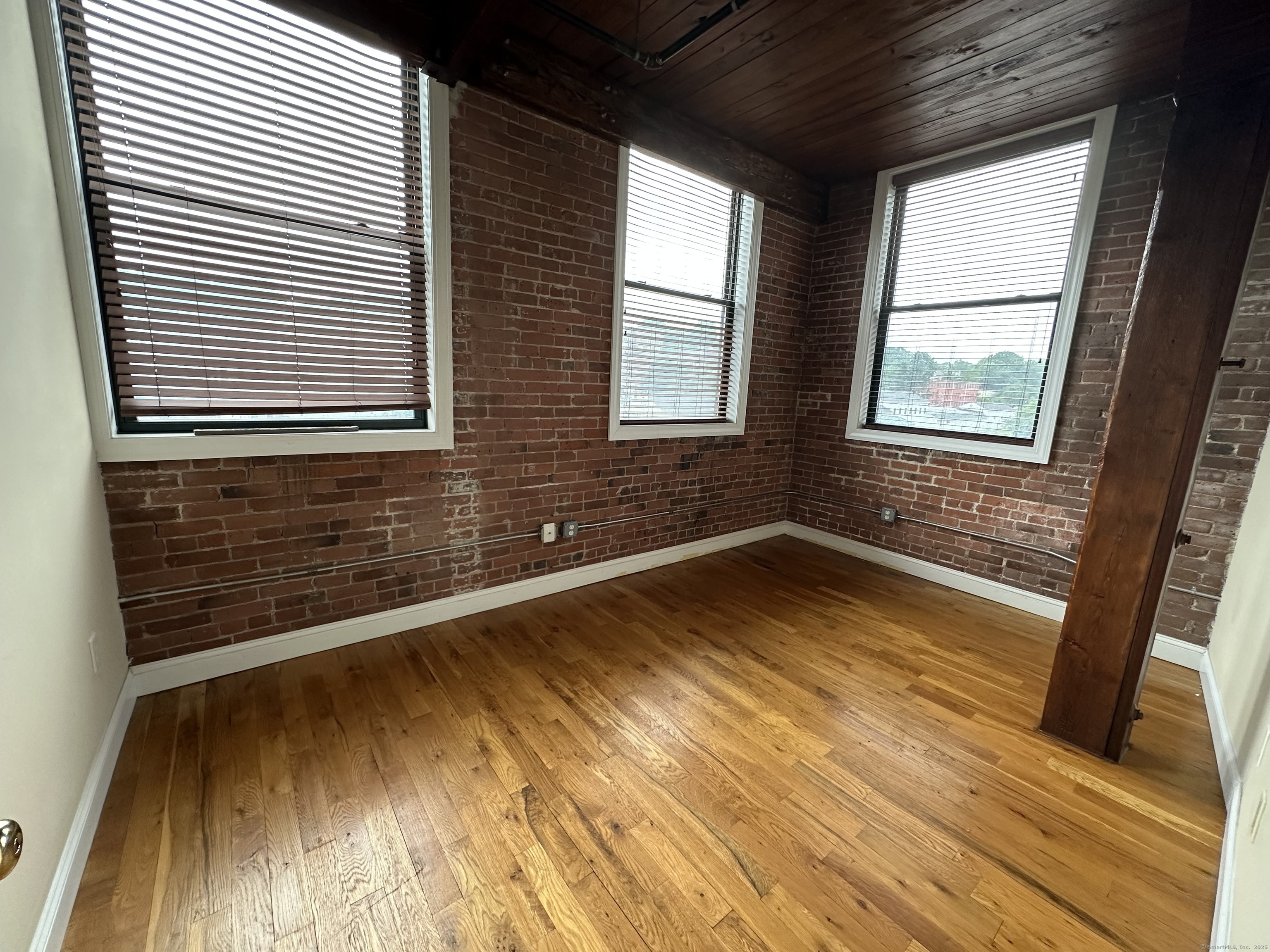145 Canal, Shelton, 06484, 3 Bedrooms Bedrooms, ,2 BathroomsBathrooms,Residential Rental,For Sale,Canal,24103010