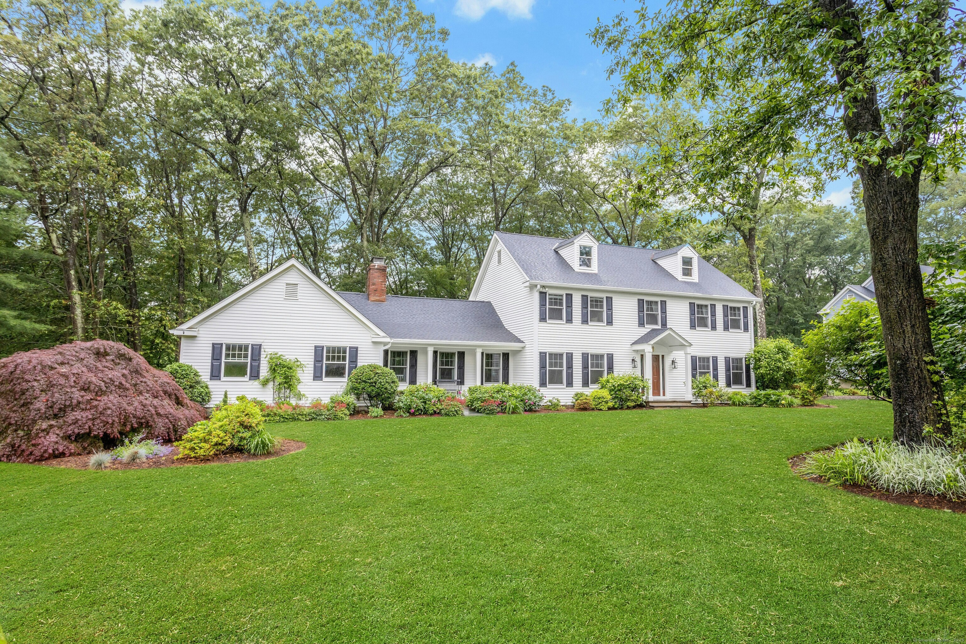 180 Davenport Farm Lane Stamford CT