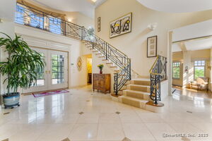 Homes for sale in Simsbury, CT | 9 Cobtail Way, Simsbury, CT 06070 | MLS# 24103125