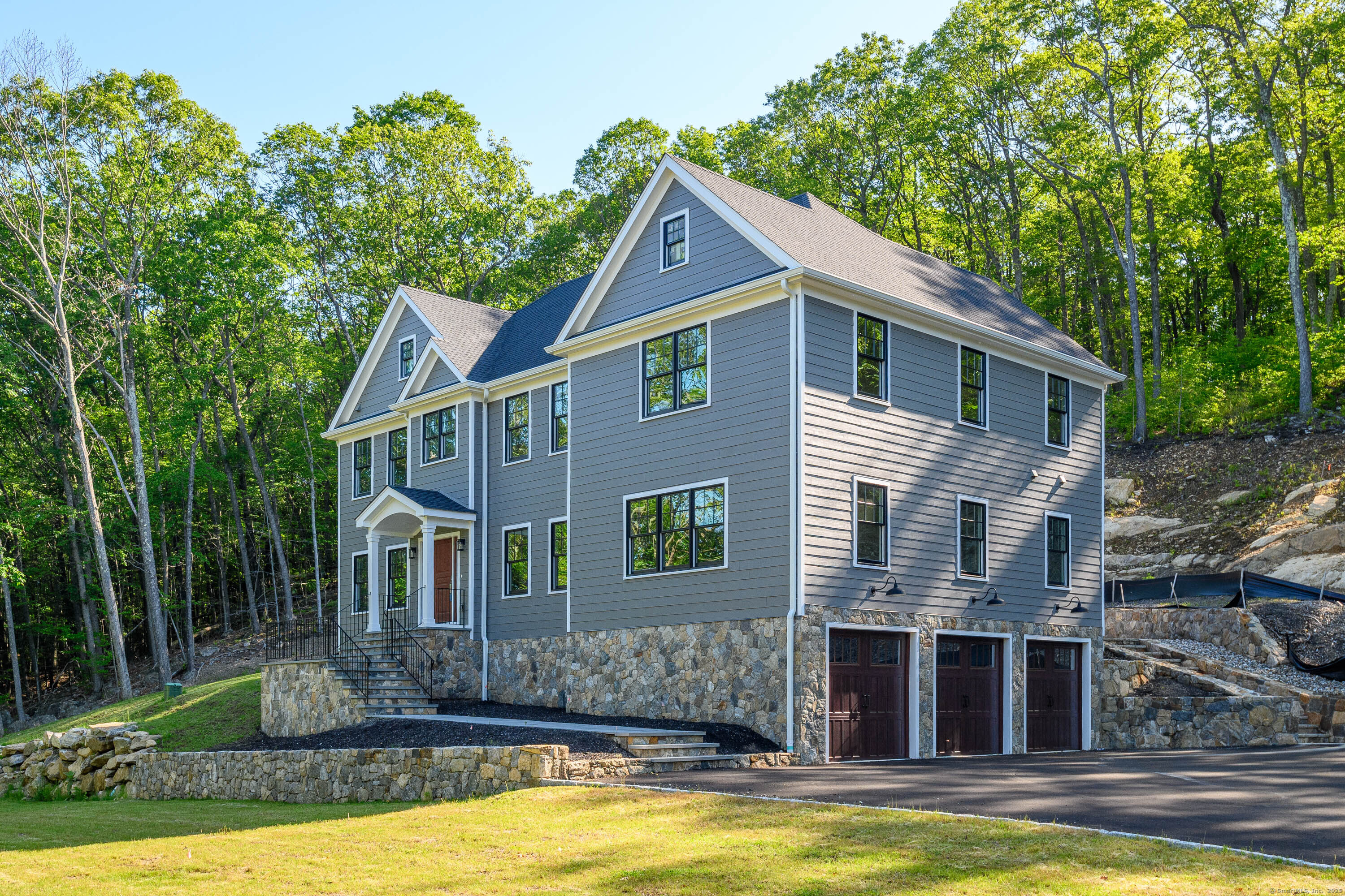 19 Ives Court Ridgefield CT